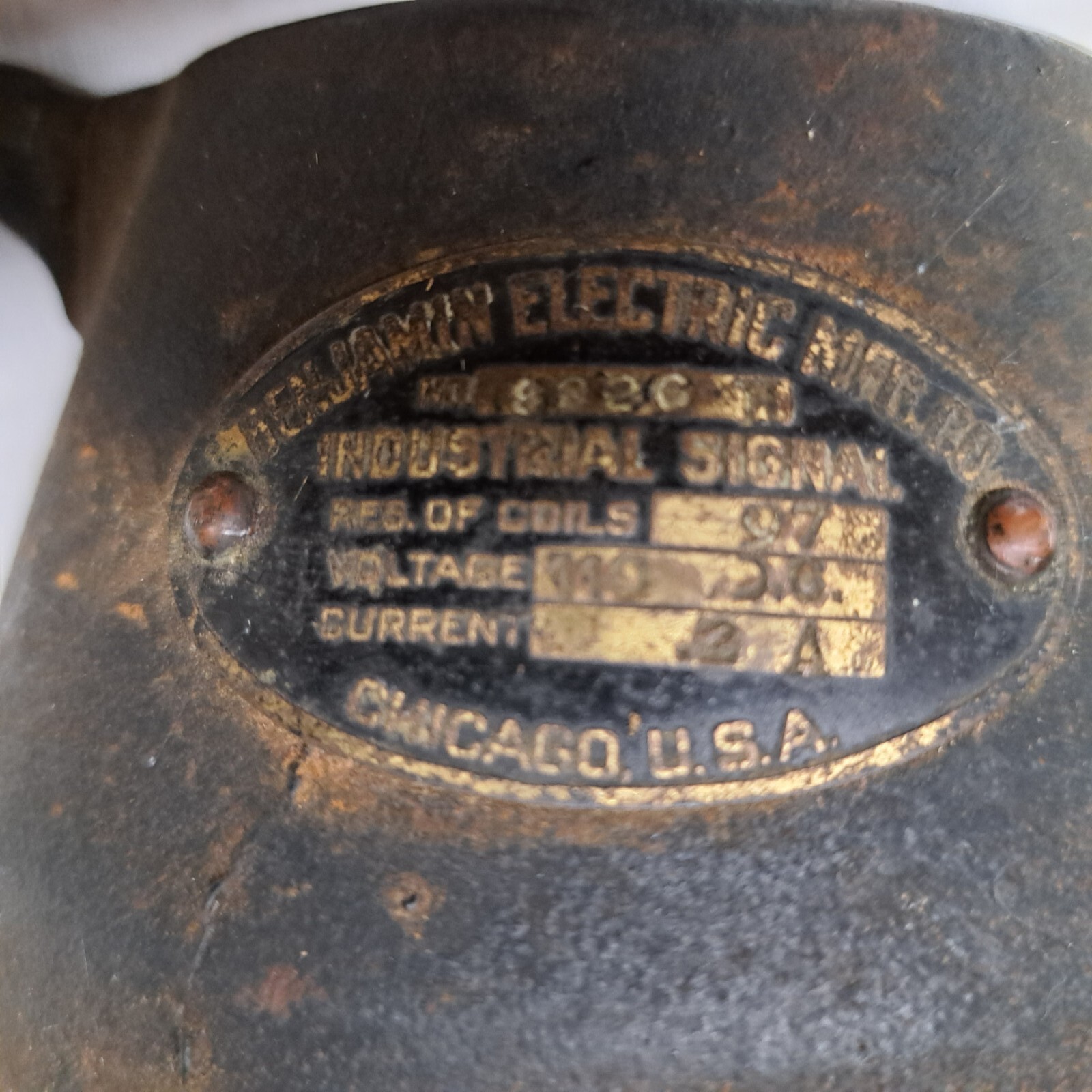 Vintage Benjamin Electric Mfg Industrial Signal Horn Used