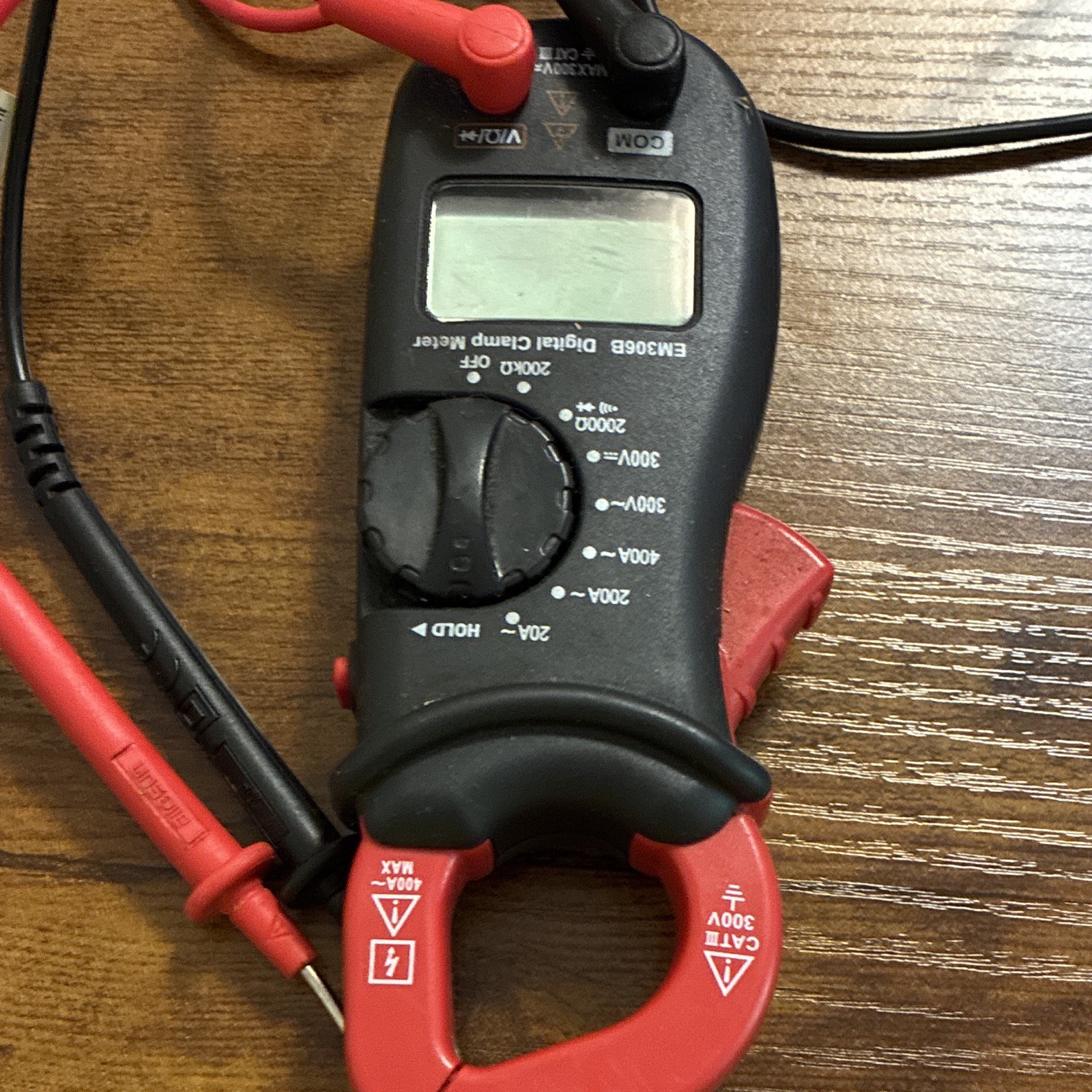 AIDASUN EM306B 2000 Count Digital Clamp Meter CAT III 600V AC/DC 300A