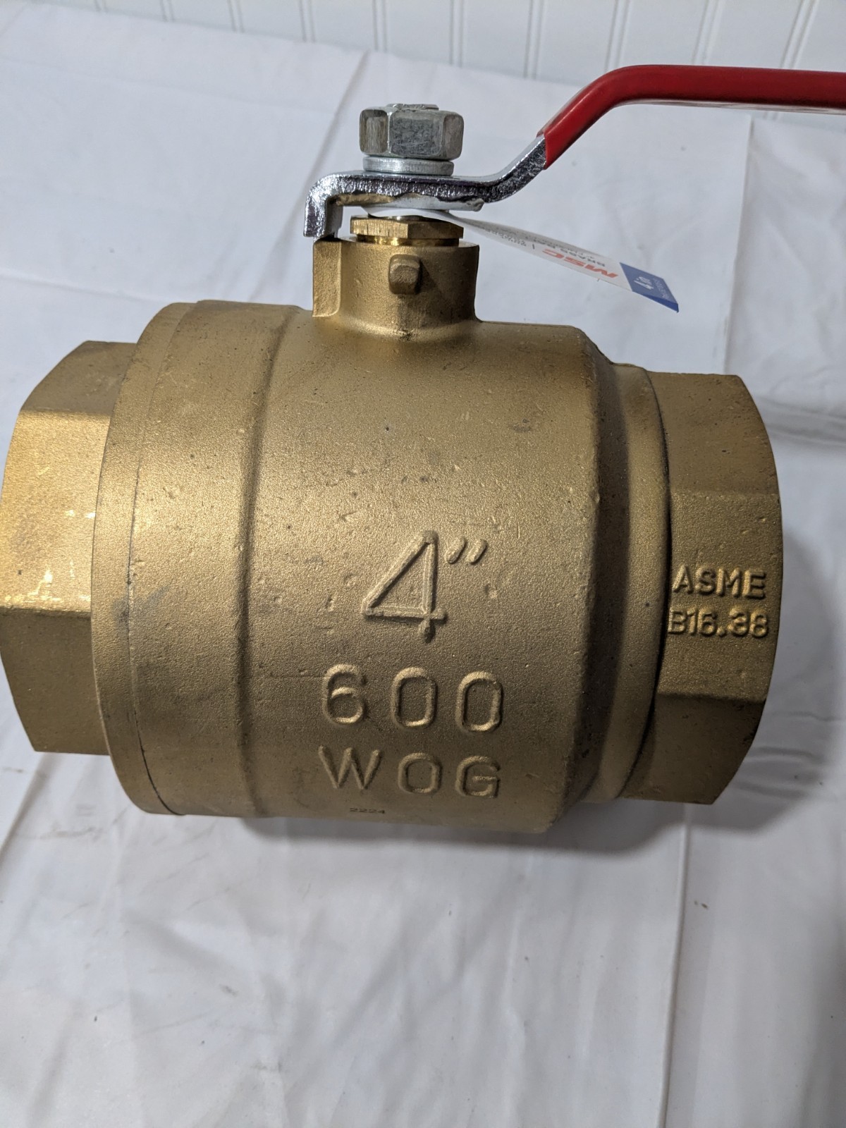 Full Port Manual Ball Valve: 4″ Pipe, Full Port FNPT x FNPT TXN400