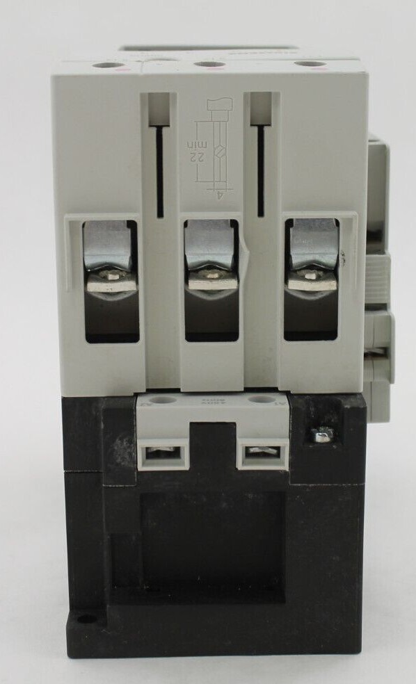 Siemens 3RT1046-1AV60 Contactor + 3RH1921-1EA11 Auxiliary