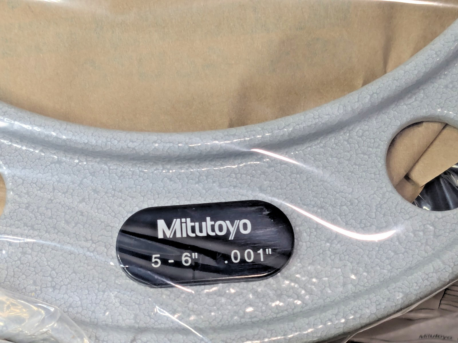 Mitutoyo Outside Micrometer Set w/Sandards 0 – 6" Range OMST-6" 103-90