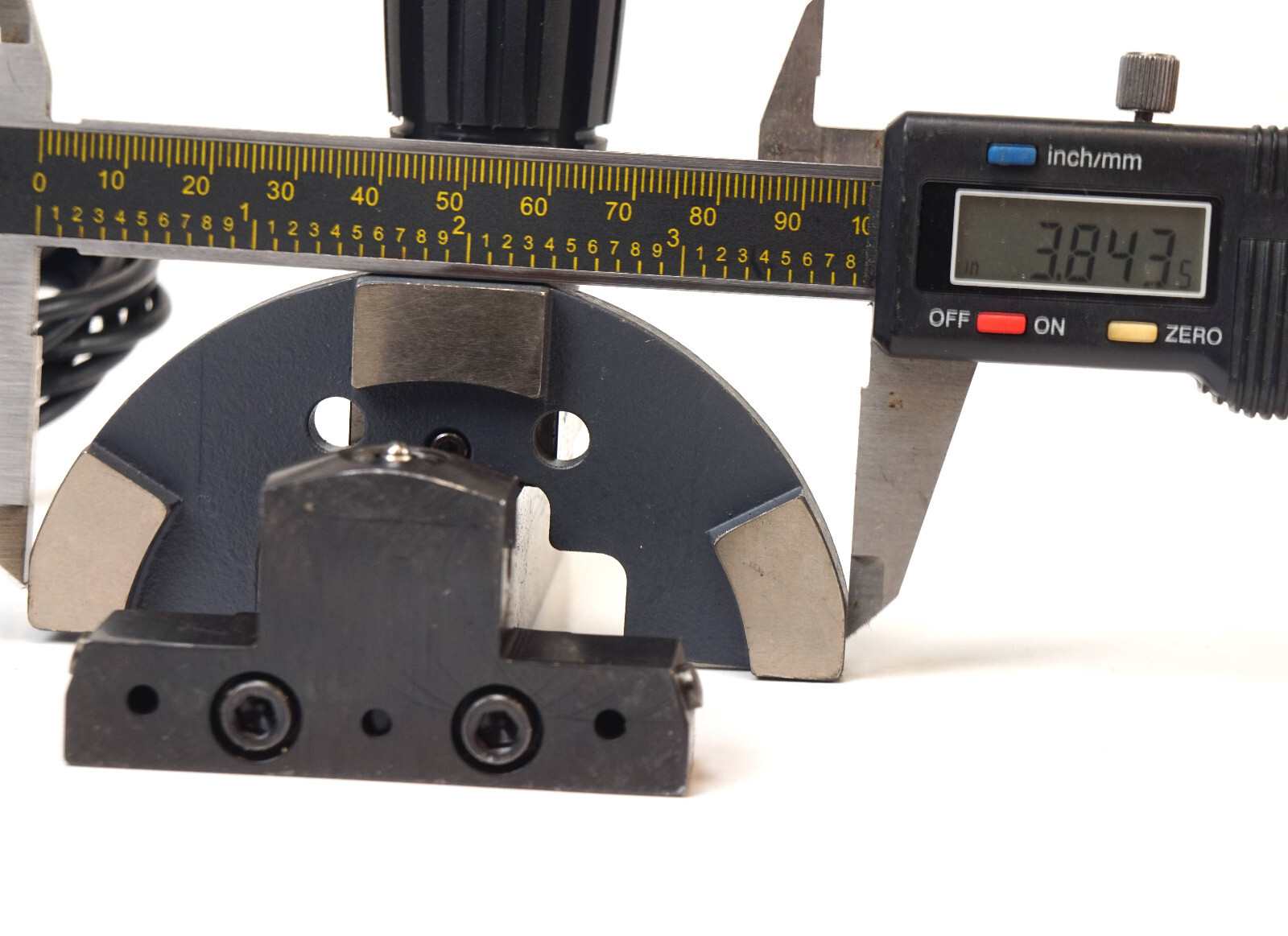Mahr Federal 2061532 Sweep Runout Bore Gage 5 pin 71.120mm (2.8″) Millimar Probe