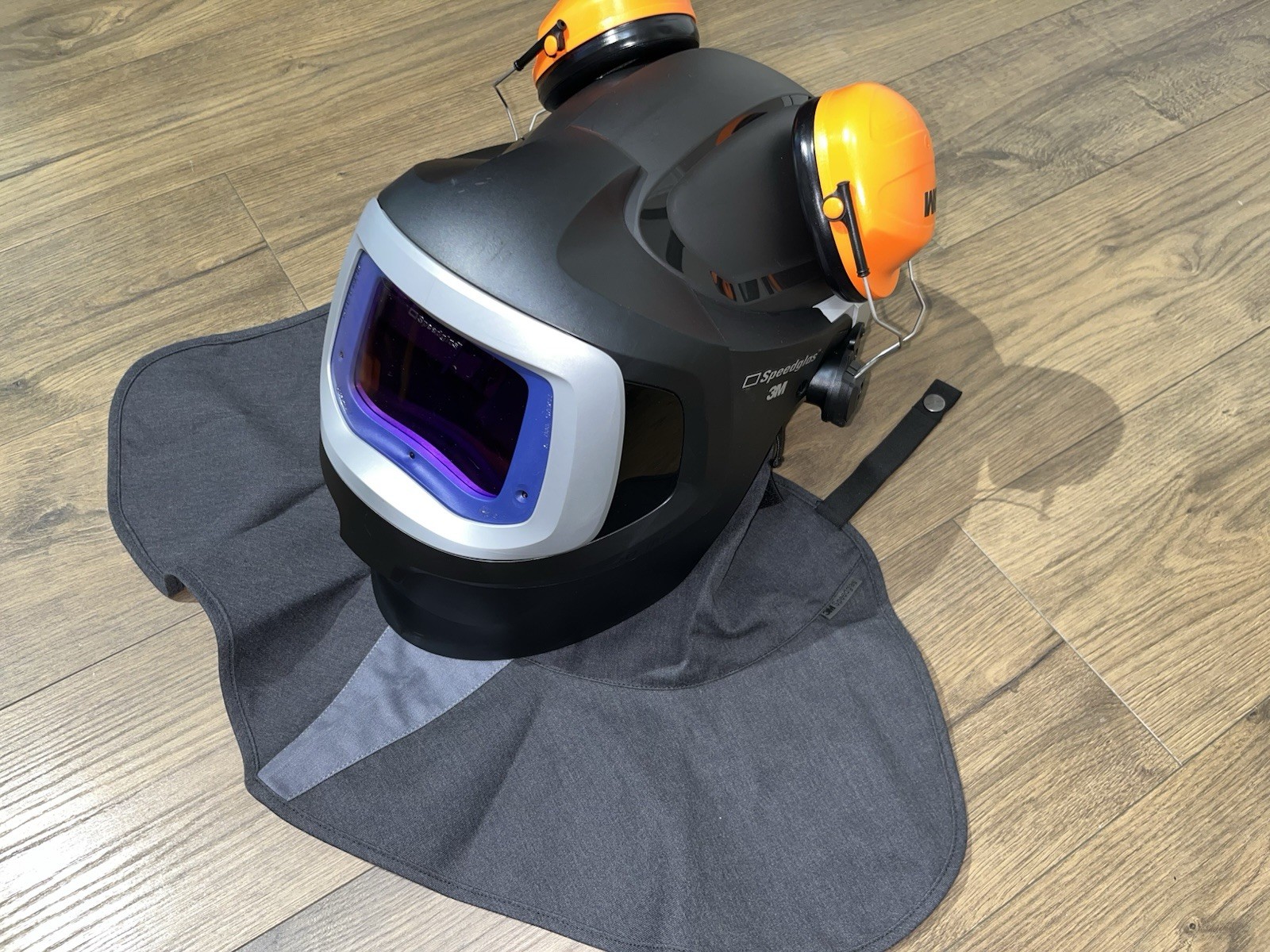 3M Speedglas 9100 MP Weld Helmet w/ 9100XX Auto Darkening Filter & Adflo PAPR