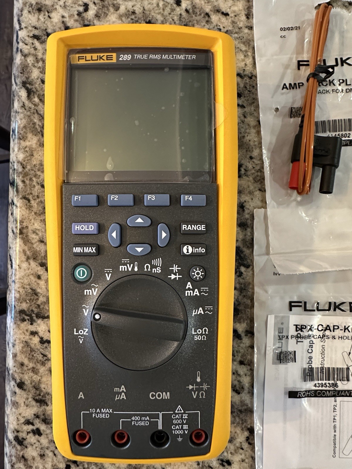 FLUKE 289 TRUE RMS ELECTRONIC LOGGING DIGITAL MULTIMETER W/ LEADS & CLIPS