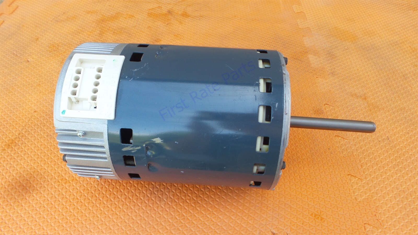 Lennox 33W13 Motor 101564-02 1HP 5SME39SXL3032 1050RPM 120V 240V 72W45 103070-03