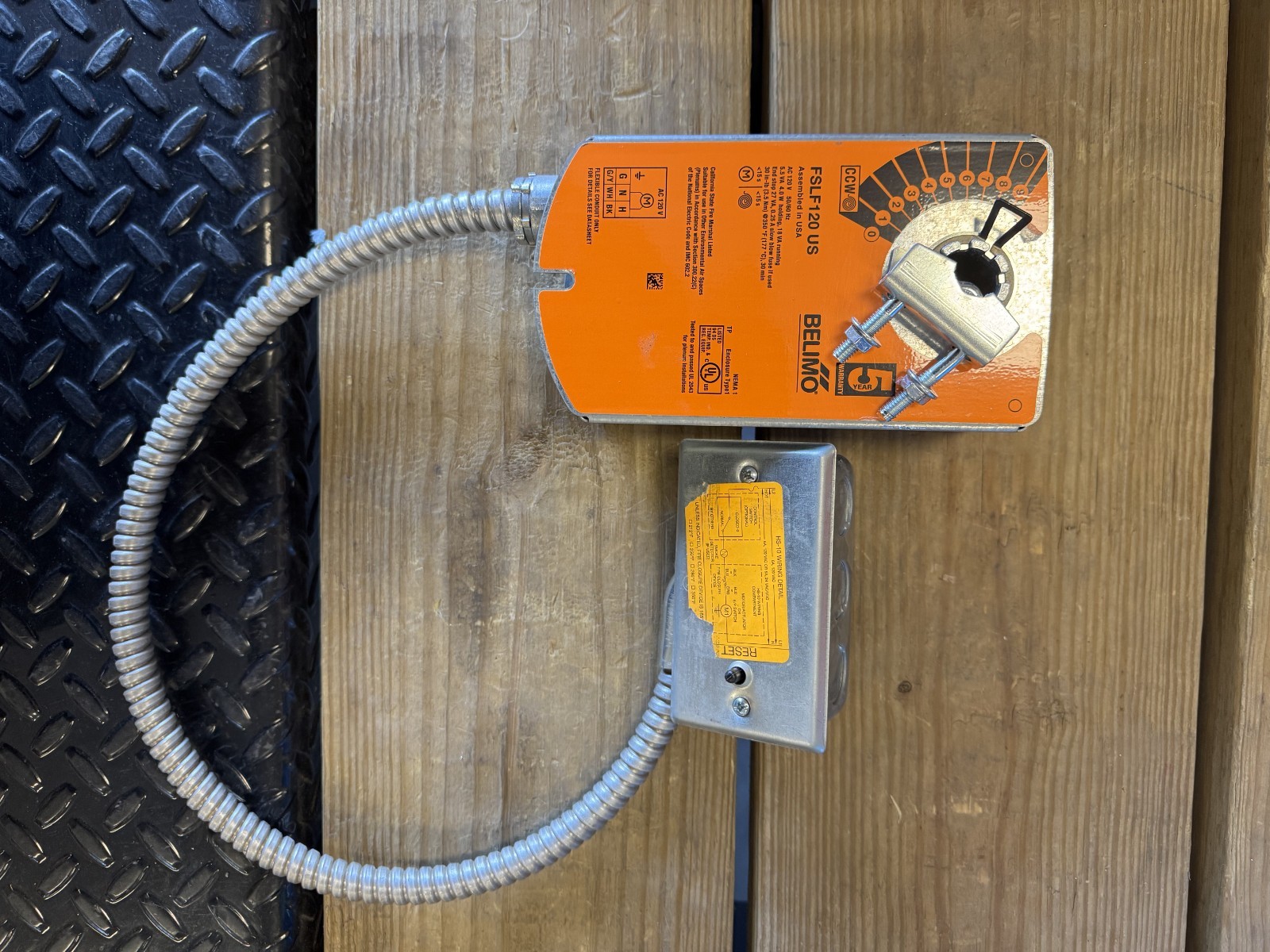 Belimo FSTF120-S US Actuator 120V 18 in-lb Spring Return – New Unused