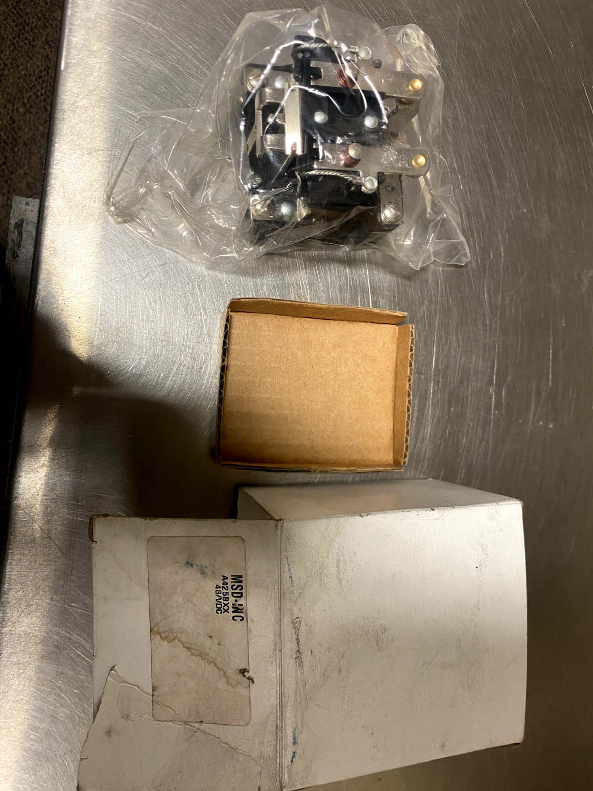 MSD Inc A425BXX Relay With Coil 1HP 30 AMP 120/240VAC / 30AMP @28 Coil=48VDC NEW