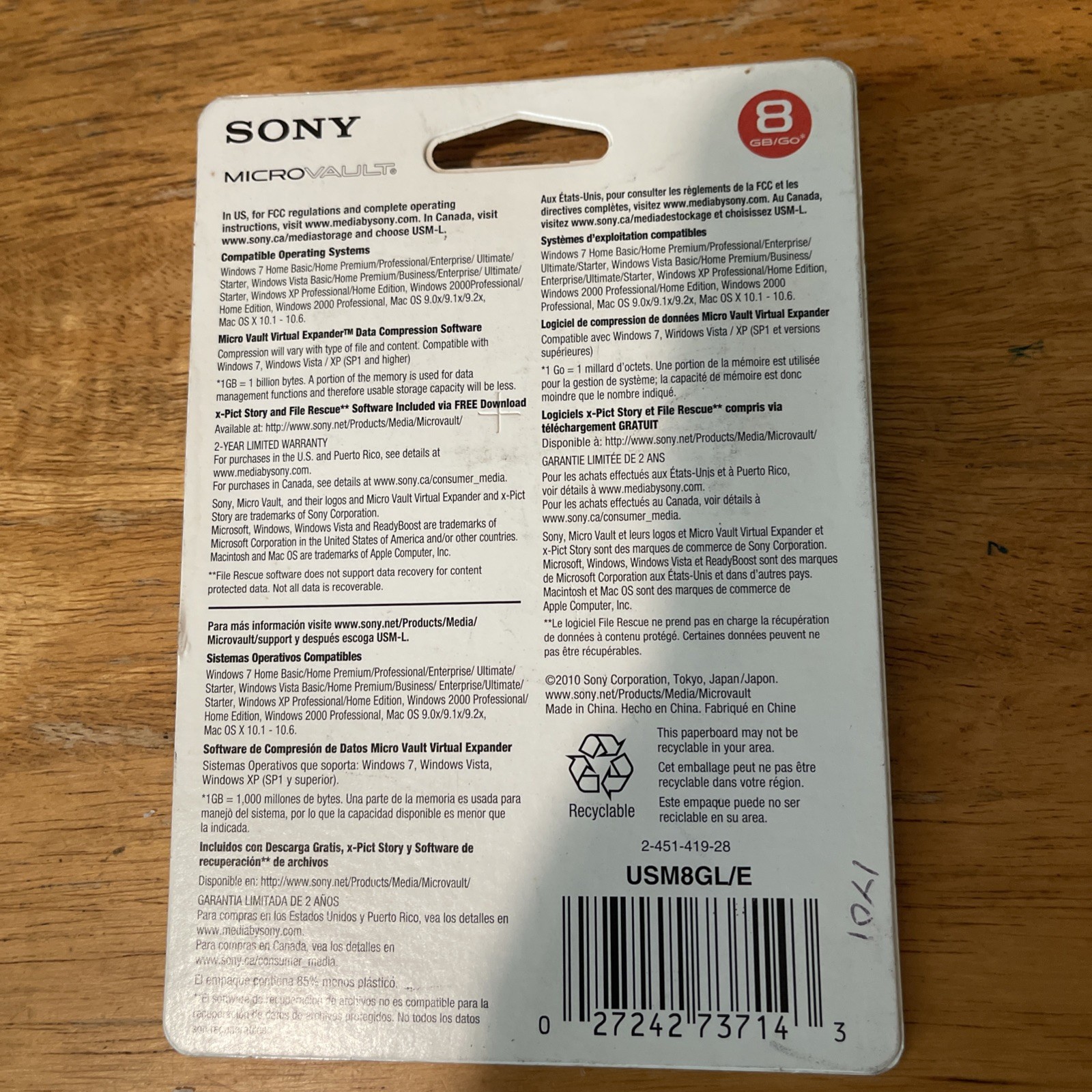 USM8GL – SONY – USB 2.0 FLASH DRIVE – MICROVAULT CLICK – 8GB – sealed