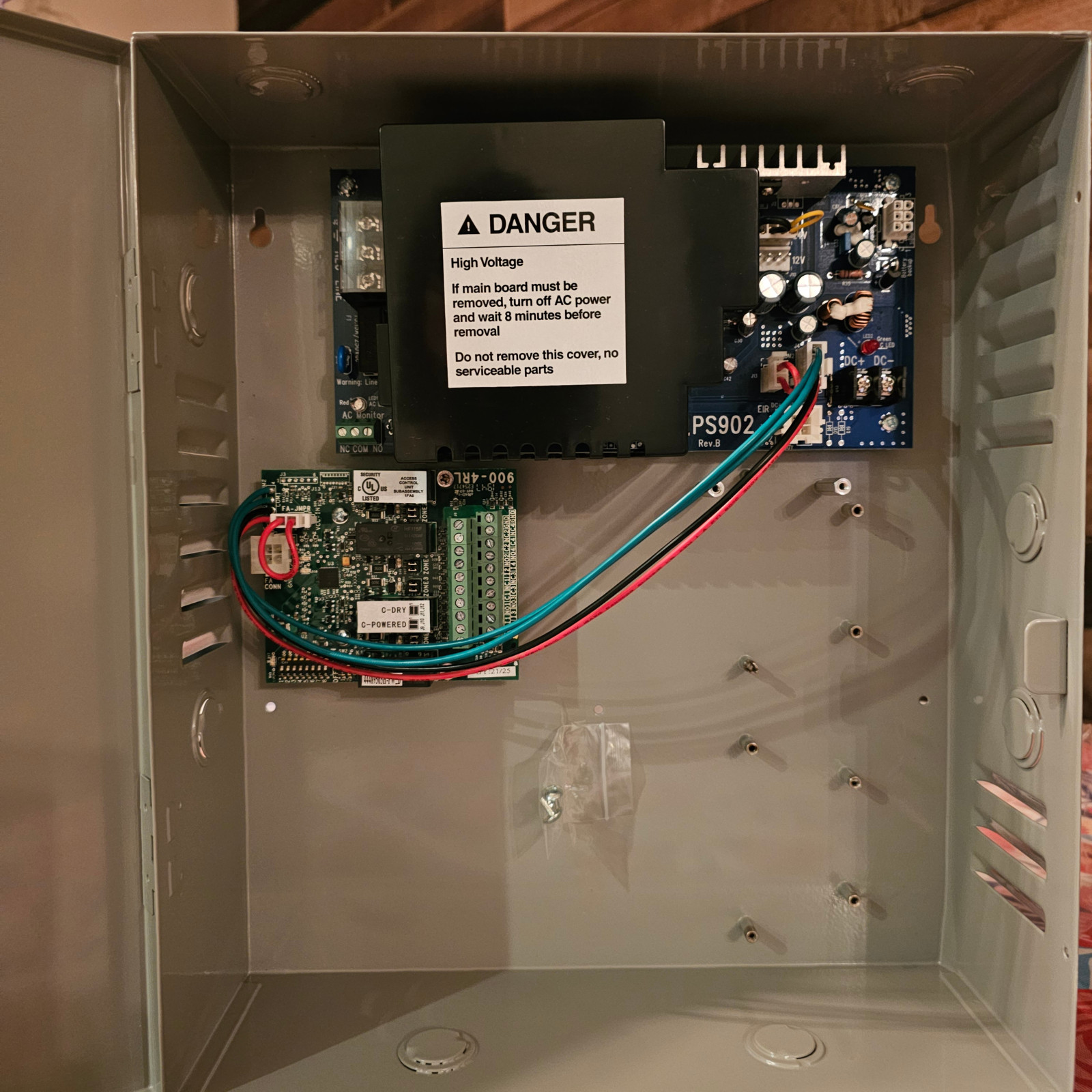 Schlage PS902-4RL 2 Amp Access Control Power Supply 12/24VDC 4 Relay Board New
