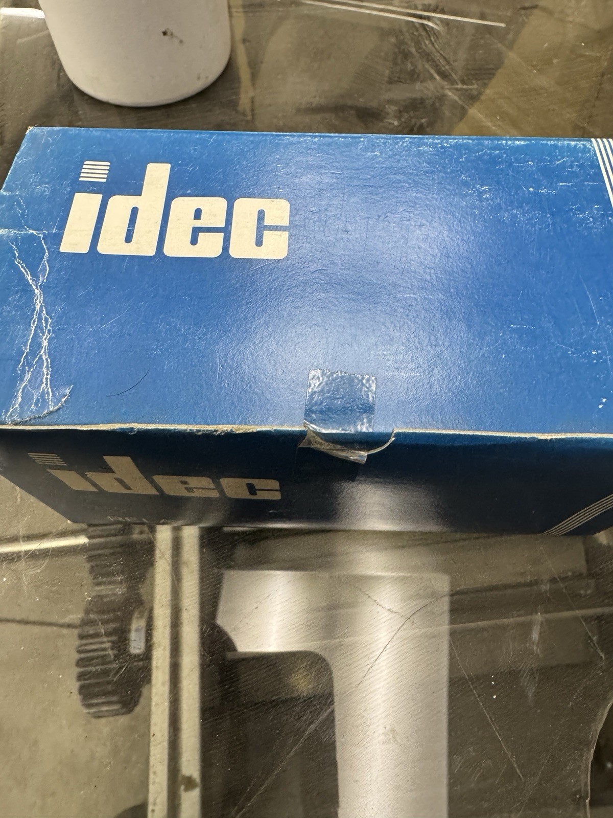 Lot of 10 IDEC RR2P-U AC120V Relay, 50/60Hz, 8-Pin New In Box