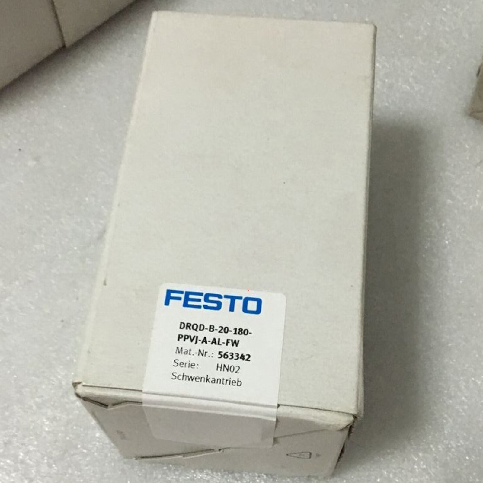 one NEW FESTO DRQD-B-20-180-PPVJ-A-AL-FW 563342