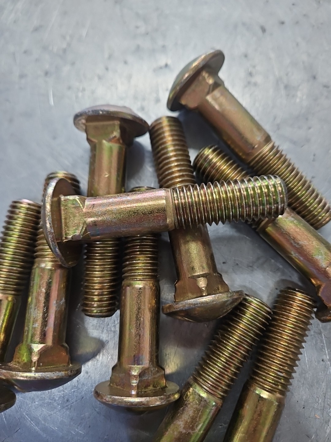 5/8″-11 x 3″ (PT) Coarse Thread Grade 5 Carriage Bolt Yellow Zinc Plated(10)