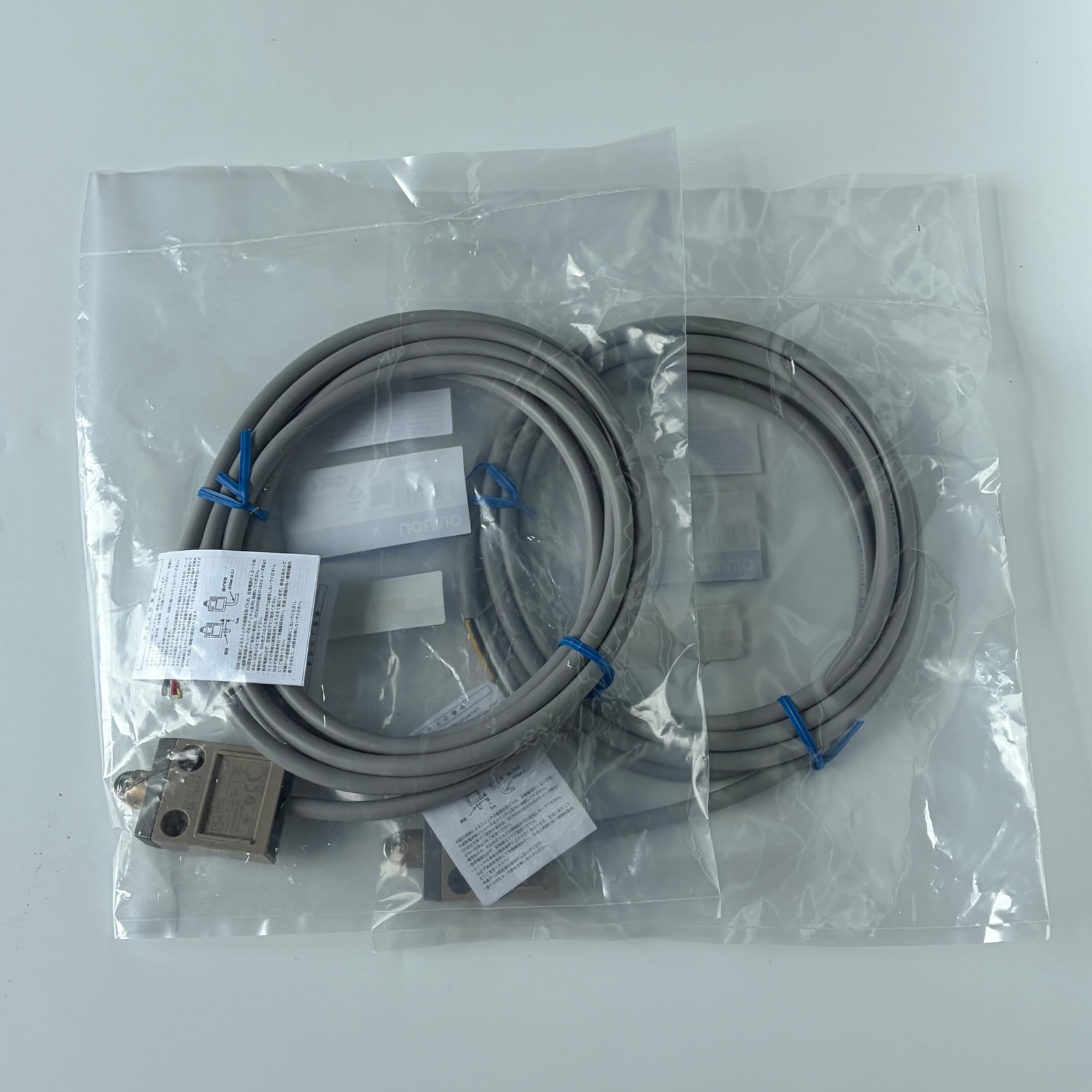 1PC New With Box Omron D4C-1602/D4C1602 Sensor switch quickly shipped US Stock