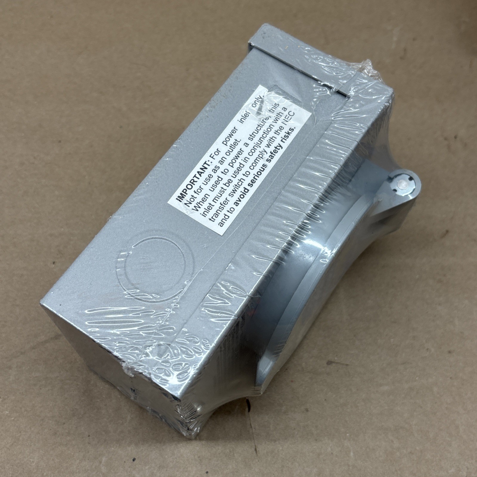 Reliance Controls PB-30 30A 125/250V 4-Circuit Surface Mount Power Inlet Box