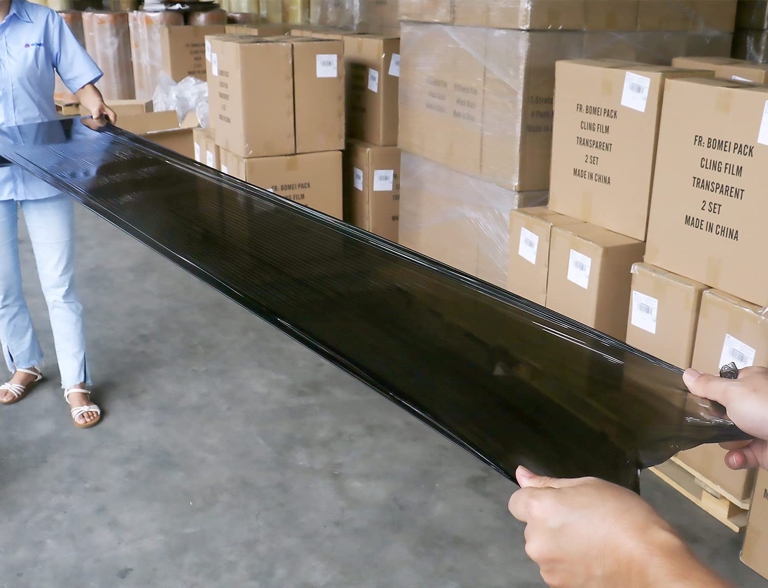 1 Pack 1200ft Industrial Black Stretch Wrap Film 70 Gauge 15″ with 3inch Plas…