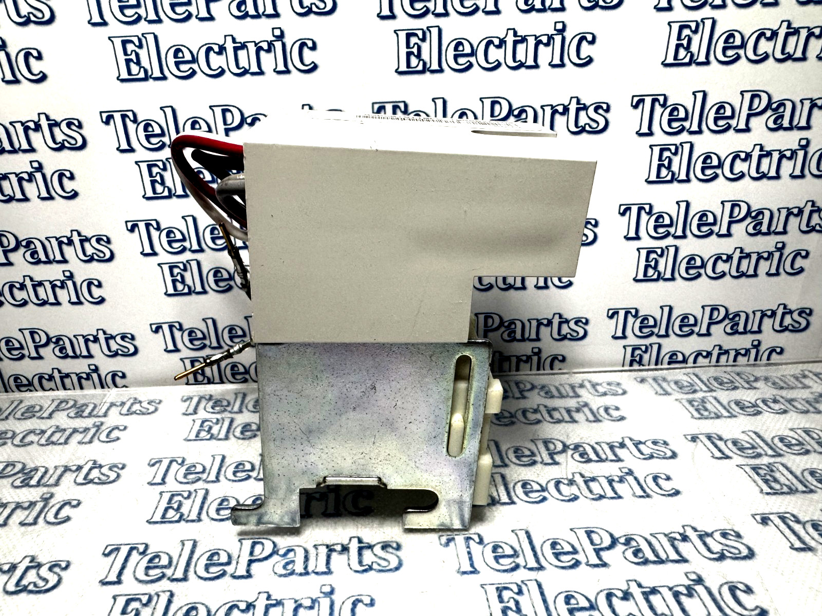 Eaton Magnum Continuous Duty DS 110 /127 Vac Shun Trip Coil 2C13799G01