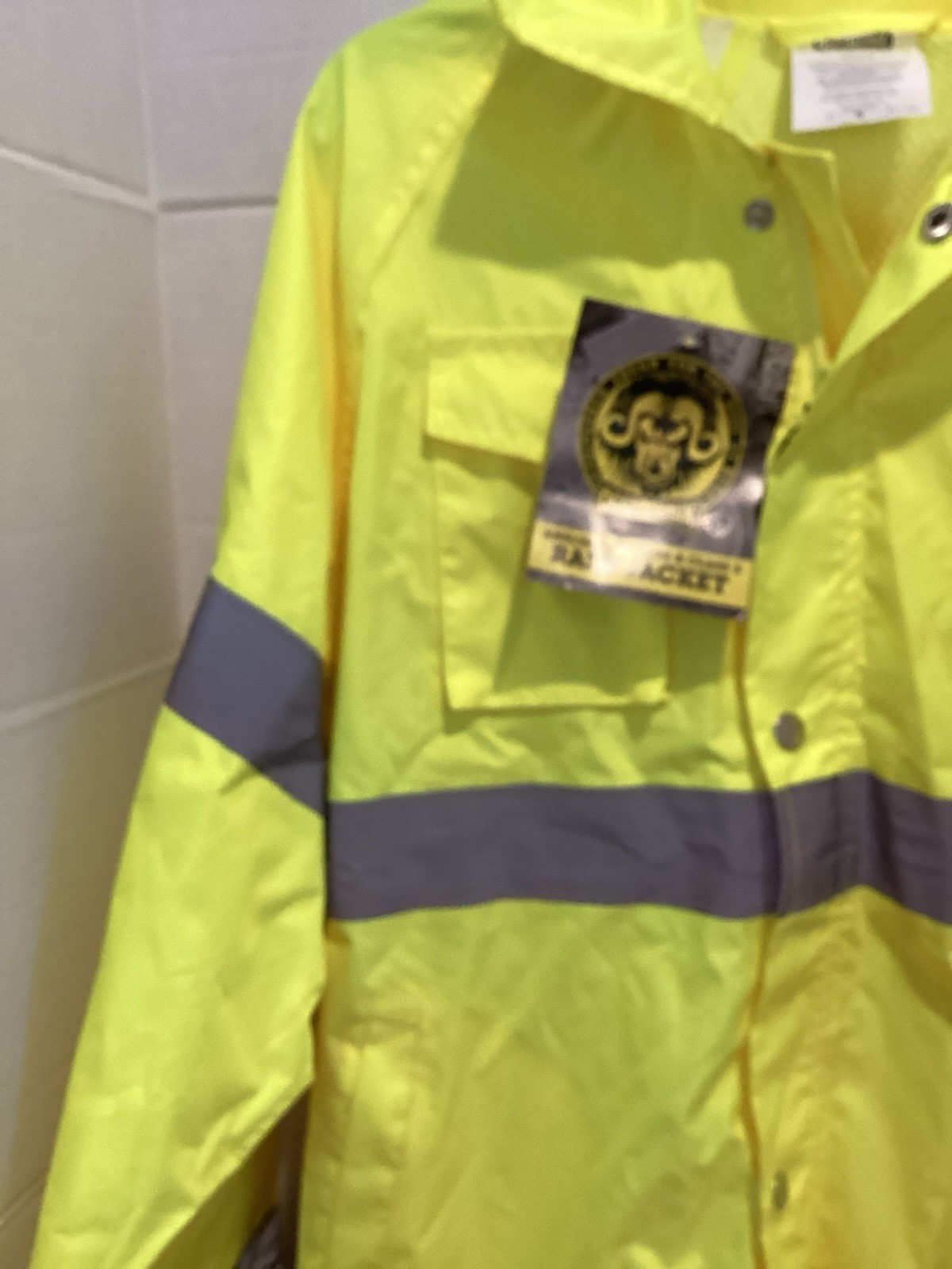 278-OccuNomix LUX-TJR Class 3 High-Visibility Breathable Rain Jacket Size Small