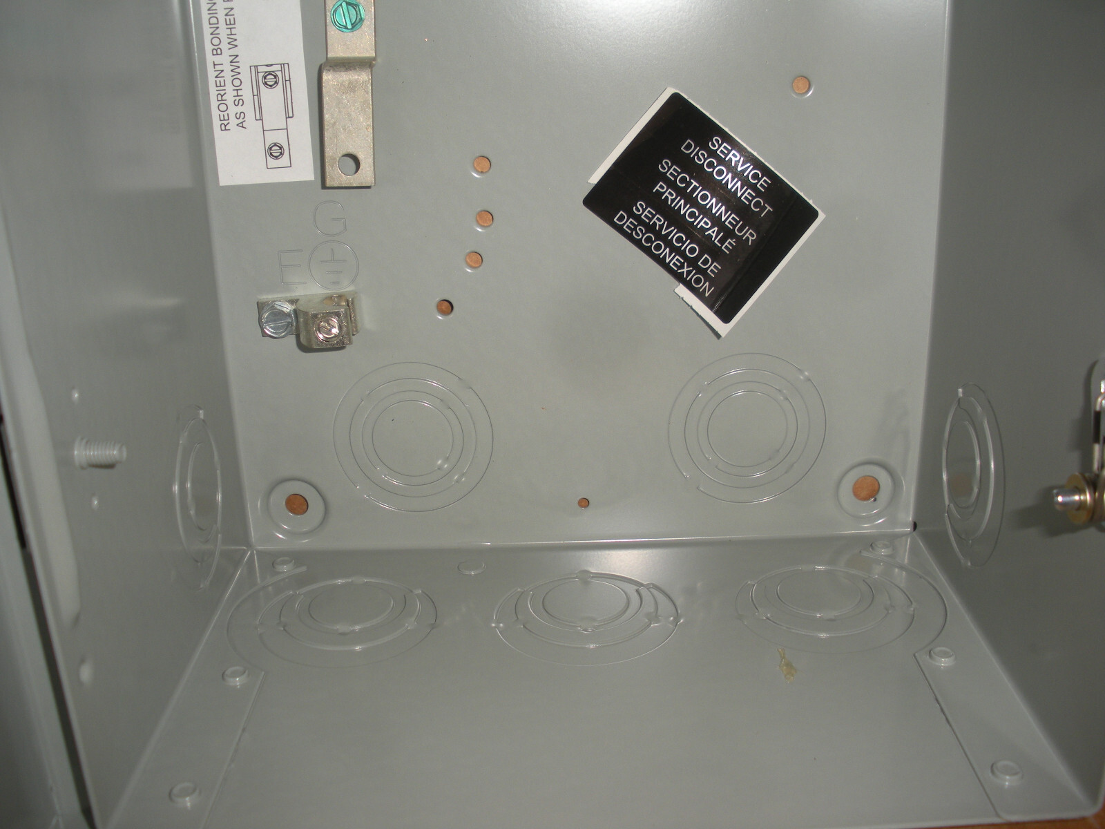 30A safety switch Eaton DH361UGKN 3P 4W 600v disconnect w/neutral non-fusible