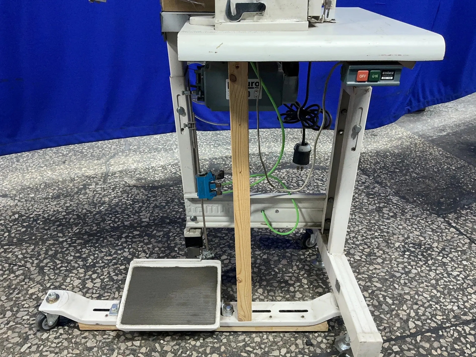 SUNSTAR SEWING MACHINE KM-380BL