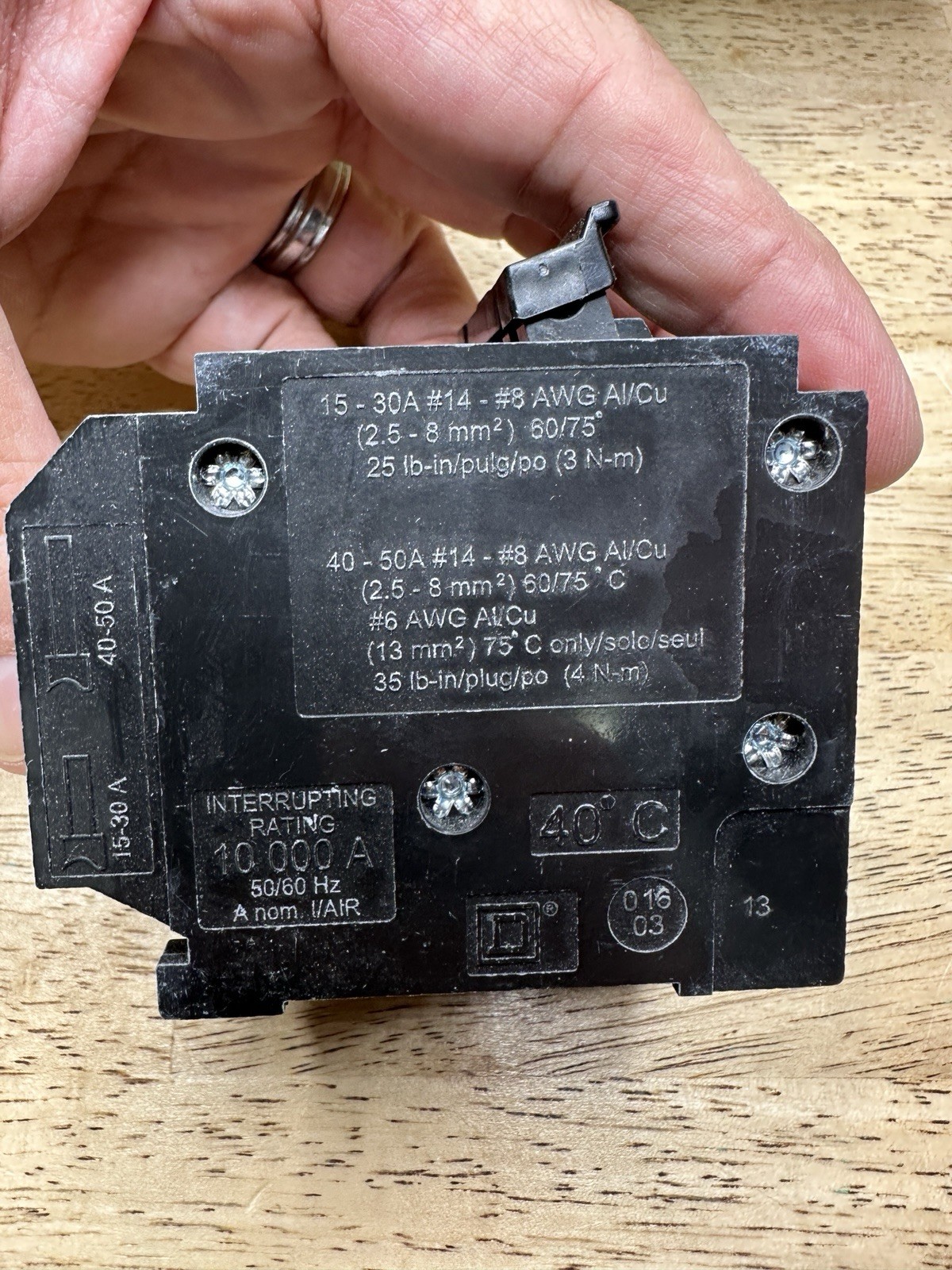 Square D HOMT220225CP Homeline Tandem Circuit Breaker 20/25A 2-Pole Lot of 5