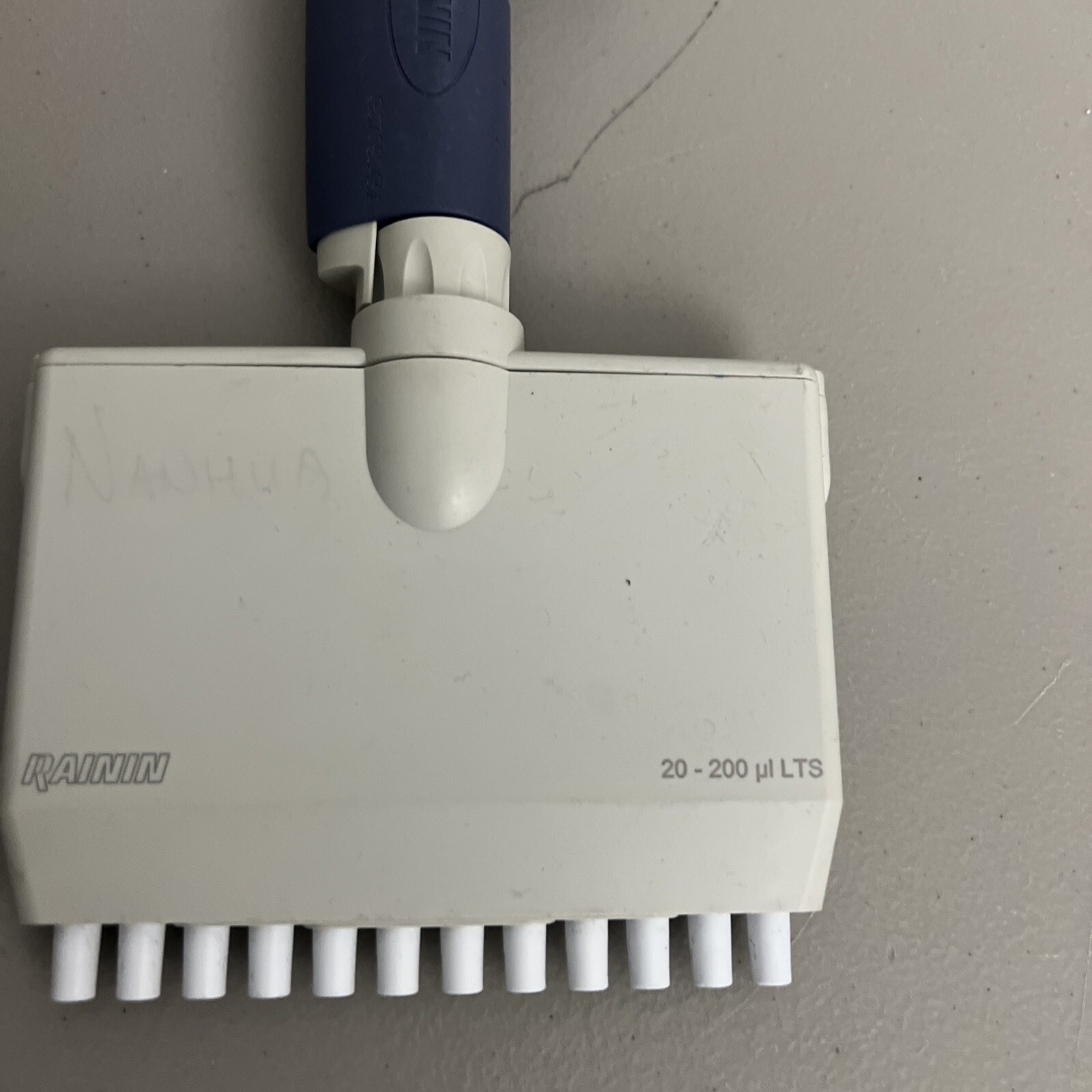NICE Rainin Pipet-Lite 12 Channel Multichannel L200 Pipette LTS Pipetman