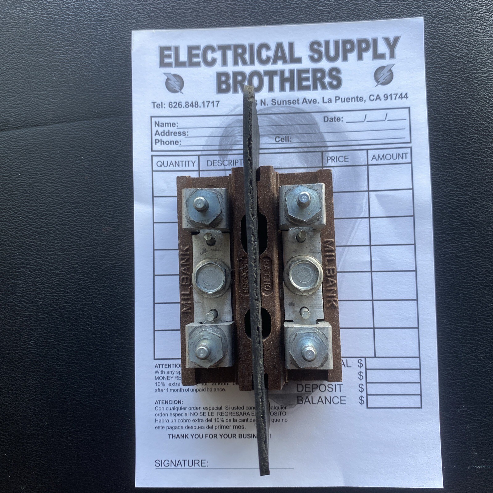 MILBANK TEST BLOCK 100 AMP ONLY ONE PS.