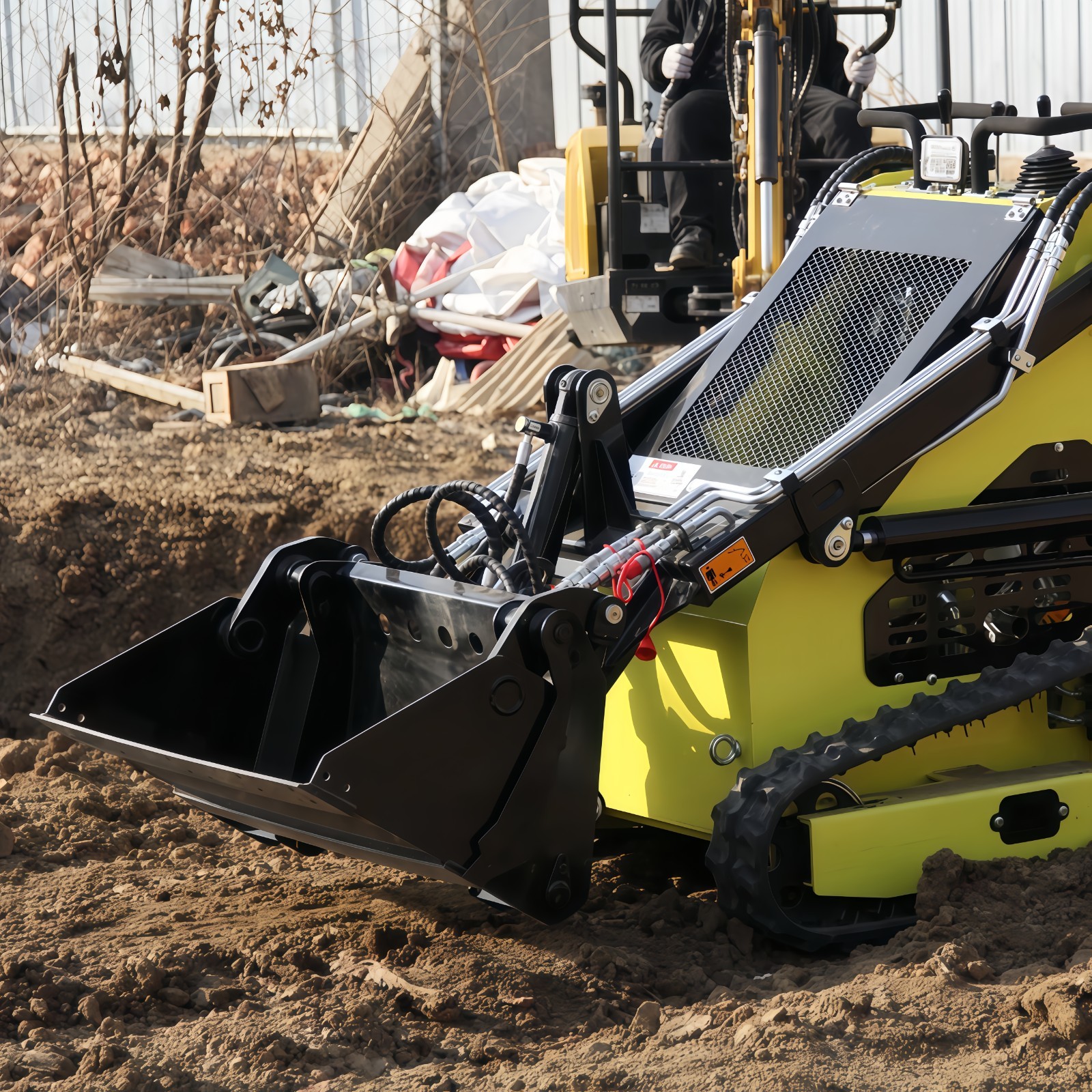 4-in-1 Combination Hydraulic Bucket Fits Mini Skid Steer Loader FREE SHIPPING