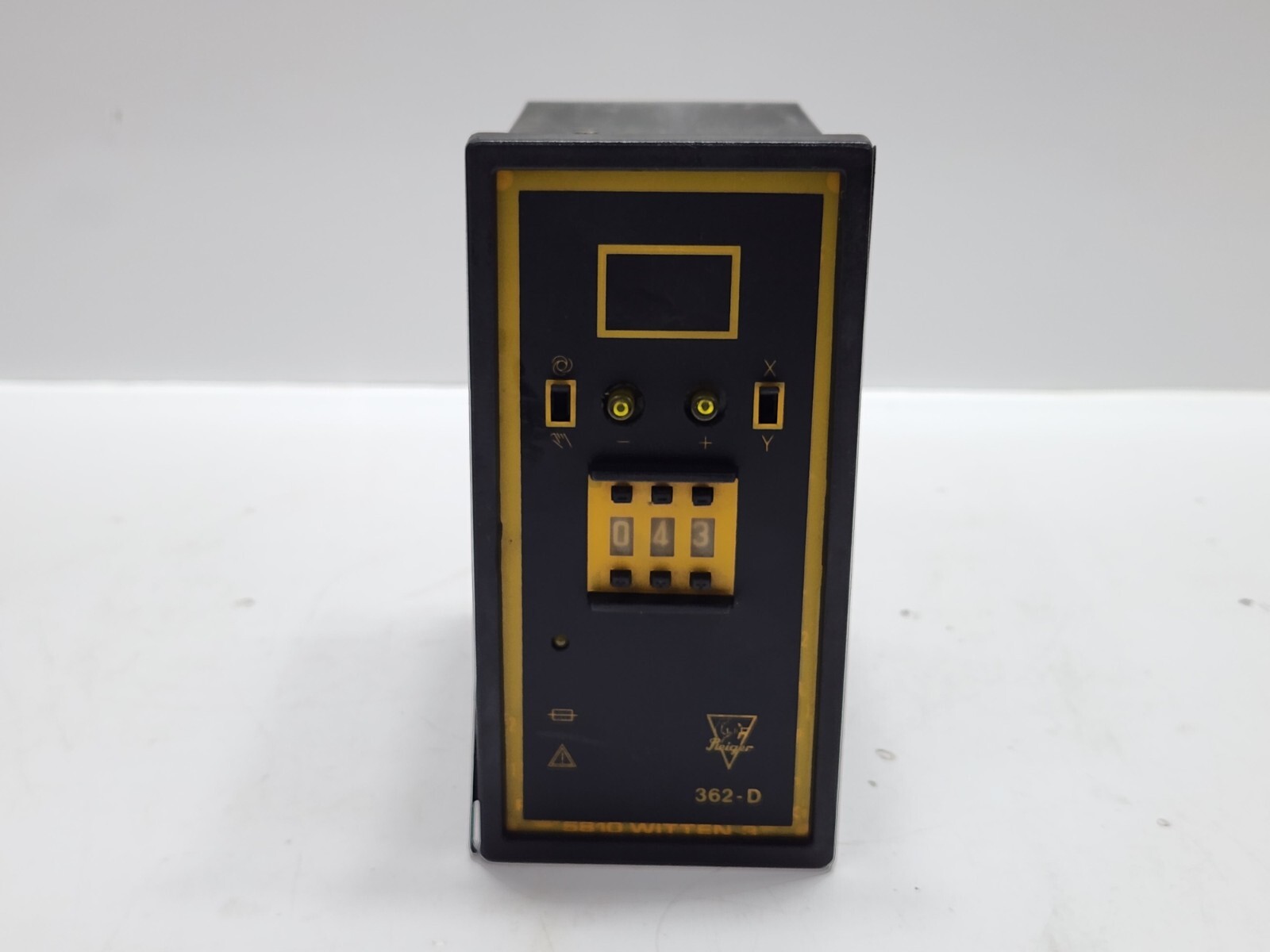 PLEIGER-ELEKTRONIK 362-D CONTROLLER