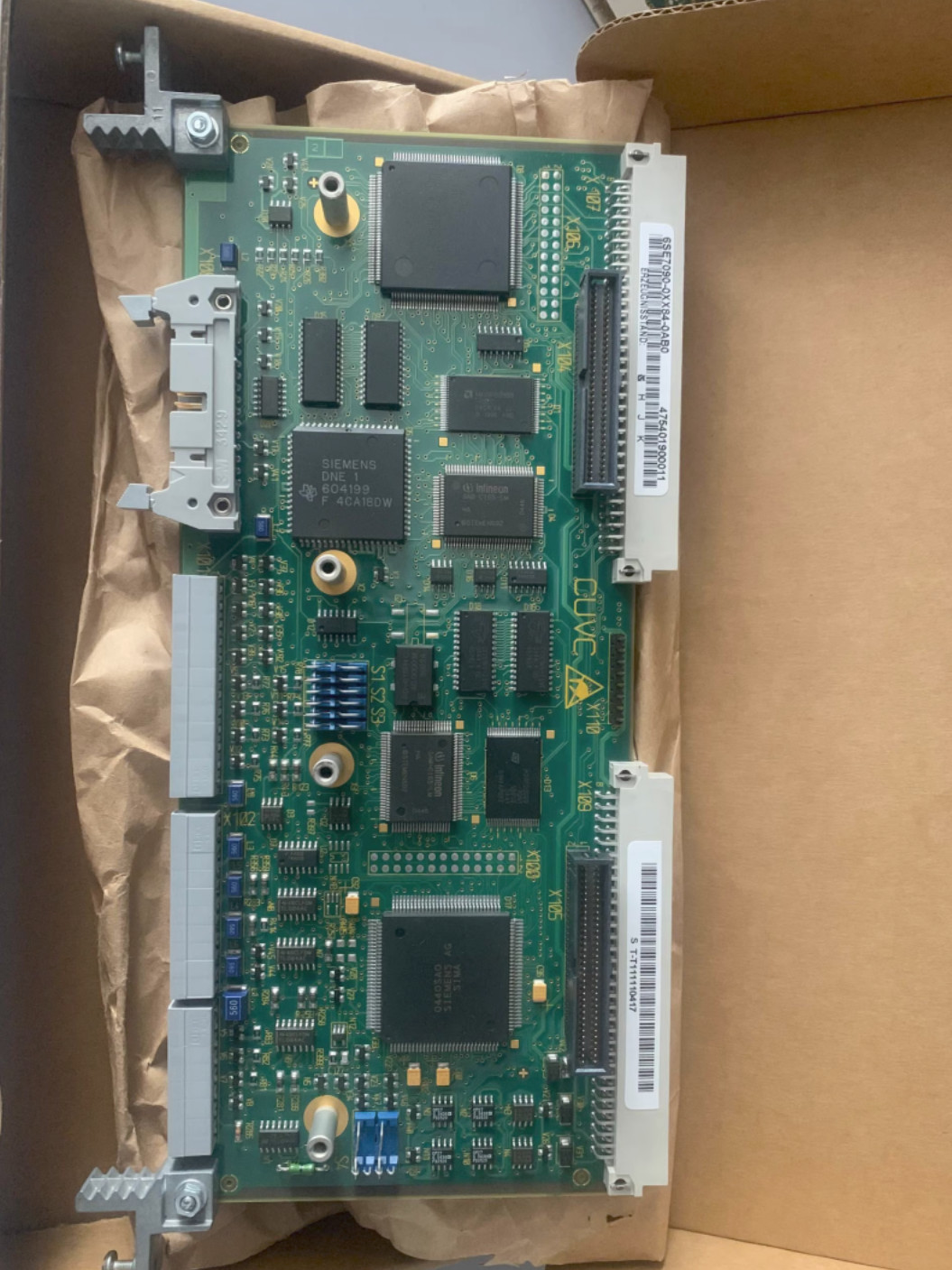 6SE7090-0XX84-0AB0 New Original SIEMENS PLC 6SE7 090-0XX84-0AB0 Fast Shipping