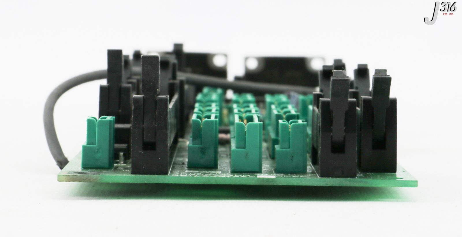 33006 TOKYO ELECTRON PCB, SPIN UNIT CONNECTION BOARD2 381-643196-4