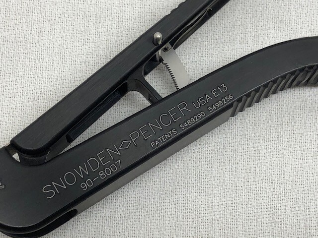 SNOWDEN-PENCER SP90-8007 DIAMOND-DRIVE NEEDLE HOLDER CURVED RT. 5 MM 32 CM (6)
