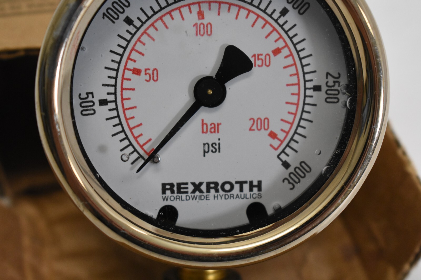 Bosch Rexroth Hydraulic Liquid Filled Pressure Gauge 2-1/2″ 0-3000 PSI
