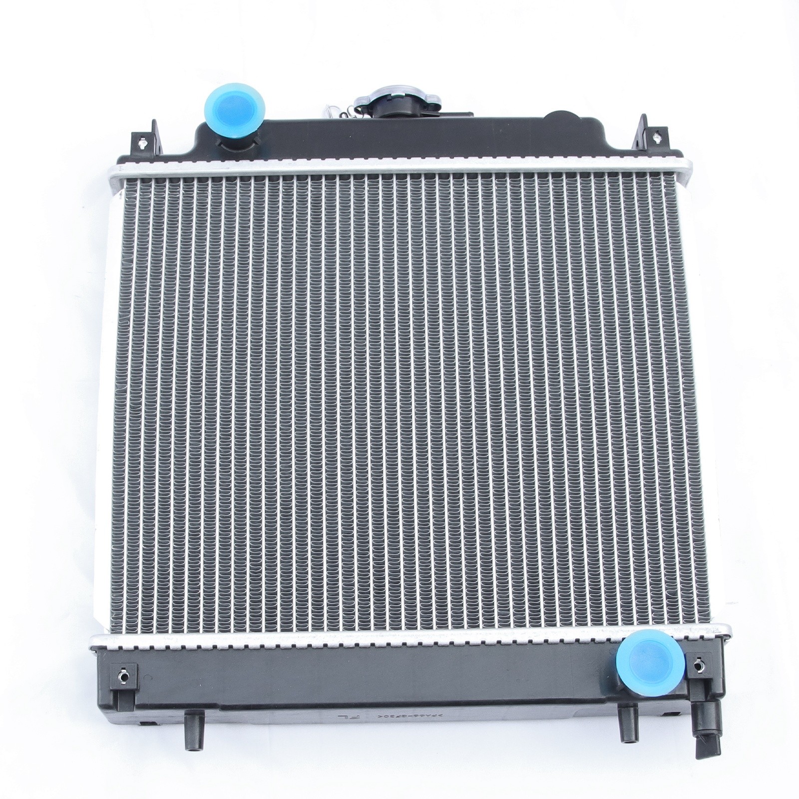 Tractor Radiator Fits For John Deere 2305 2025R 2320 3005 790 LVA802036 AM881422
