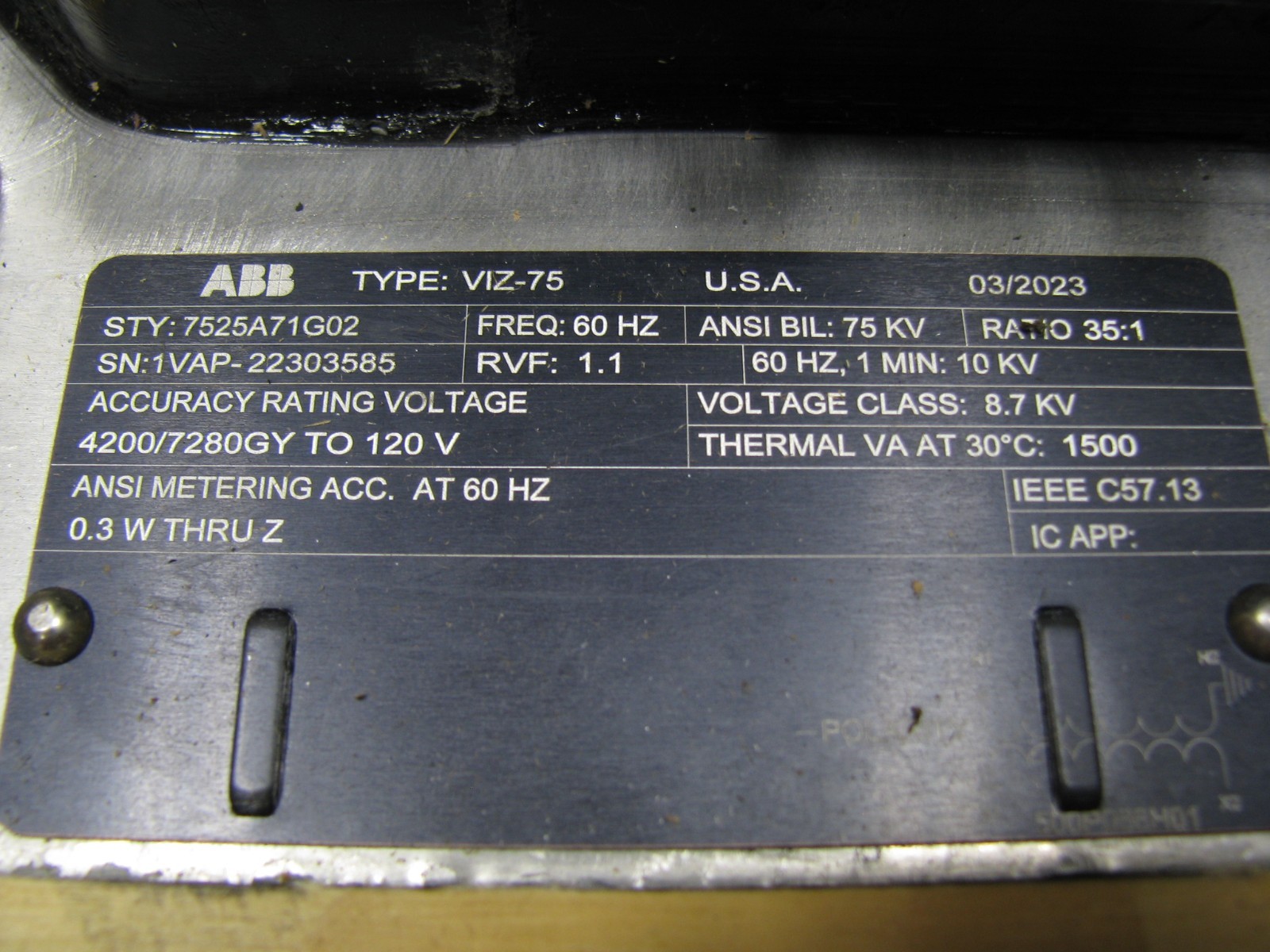 7525A71G02 ABB Electrical Transformer VIZ-75 Ratio 35:1