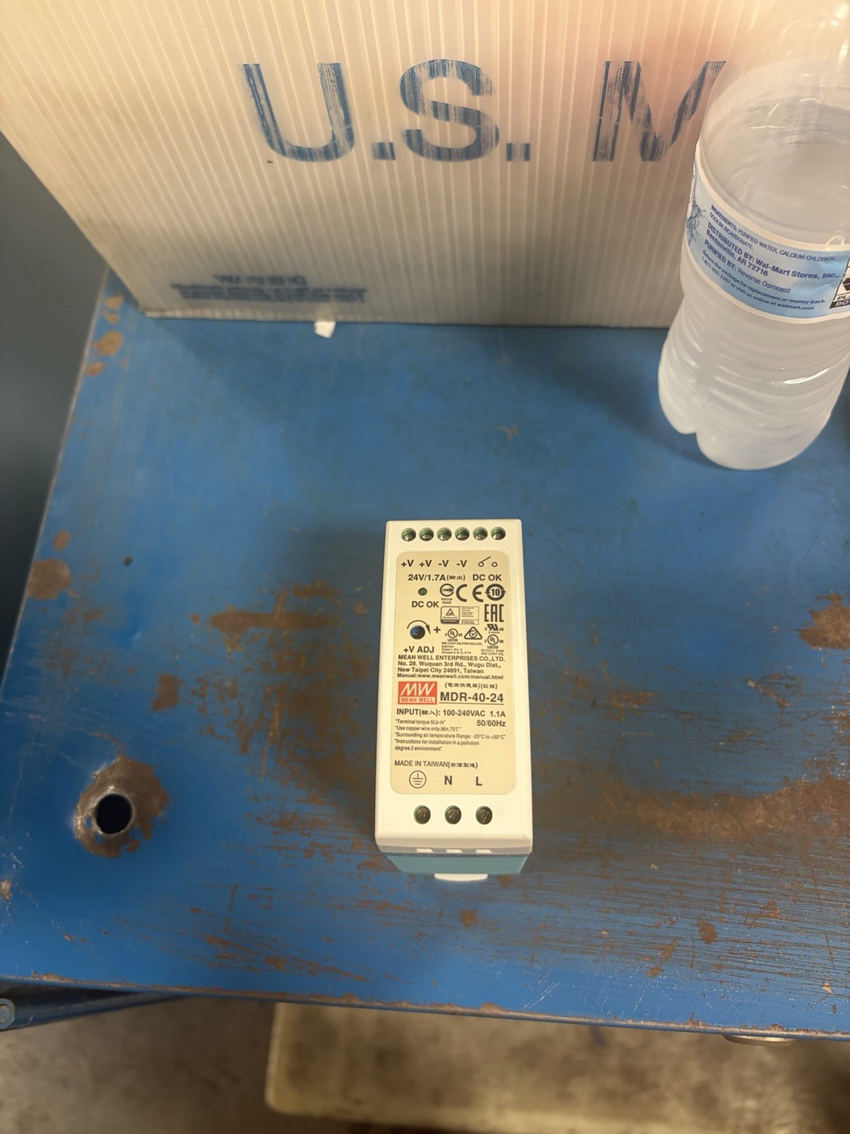 NEW NO BOX Mean Well MDR-40-24 DIN Rail Power Supply 24VDC