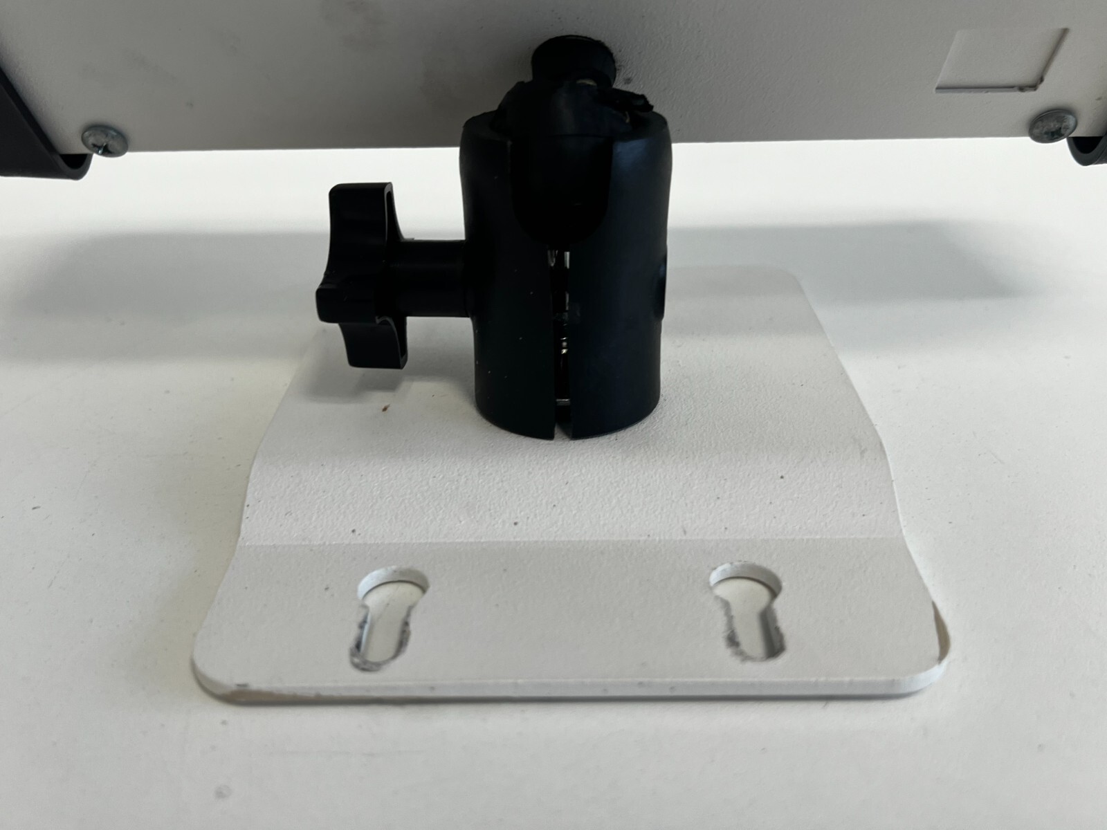 Shelf 18: Detecto MedVue Digital Weight Analyzer Head CR-1000D – Untested
