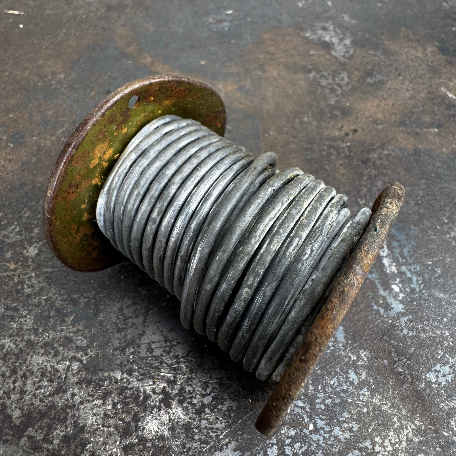 VTG Nassau Rosin Core Solder Spool – 9 Oz – Spec. At 7241