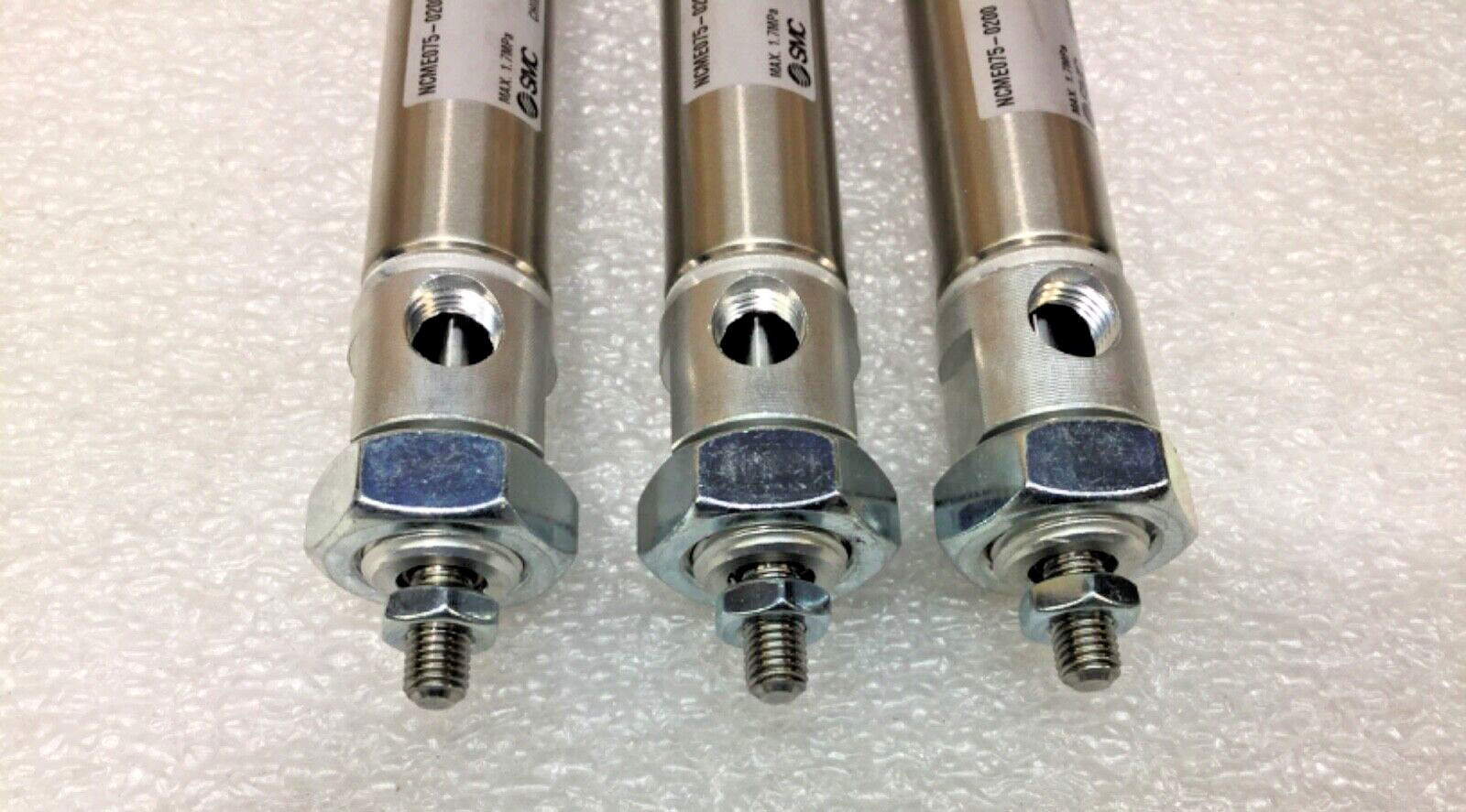 SMC NCME075-0200 SINGLE ROD CYLINDER 3/4″BORE 2″ STROKE 145 PSI [SET OF 3] NEW