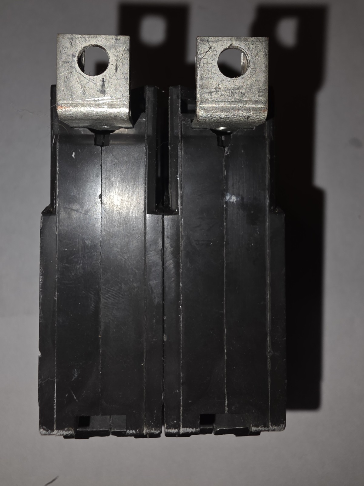 GE THQB2130 2 Pole 30A 240V Circuit Breaker Molded Case