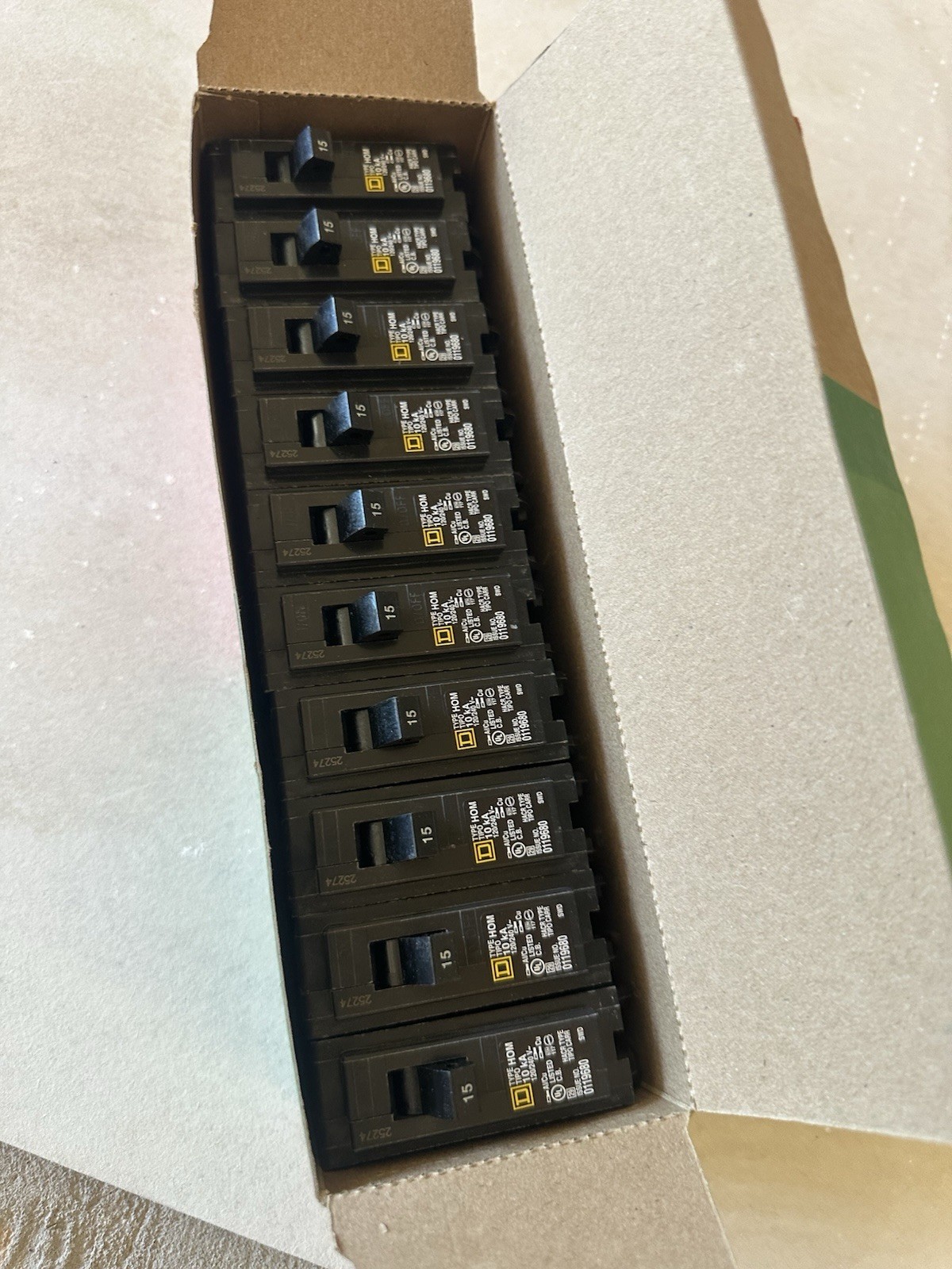 NEW NIB 10 PCS SQUARE D HOMELINE HOM115 15A PLUG IN HOM115 🆕📦✅
