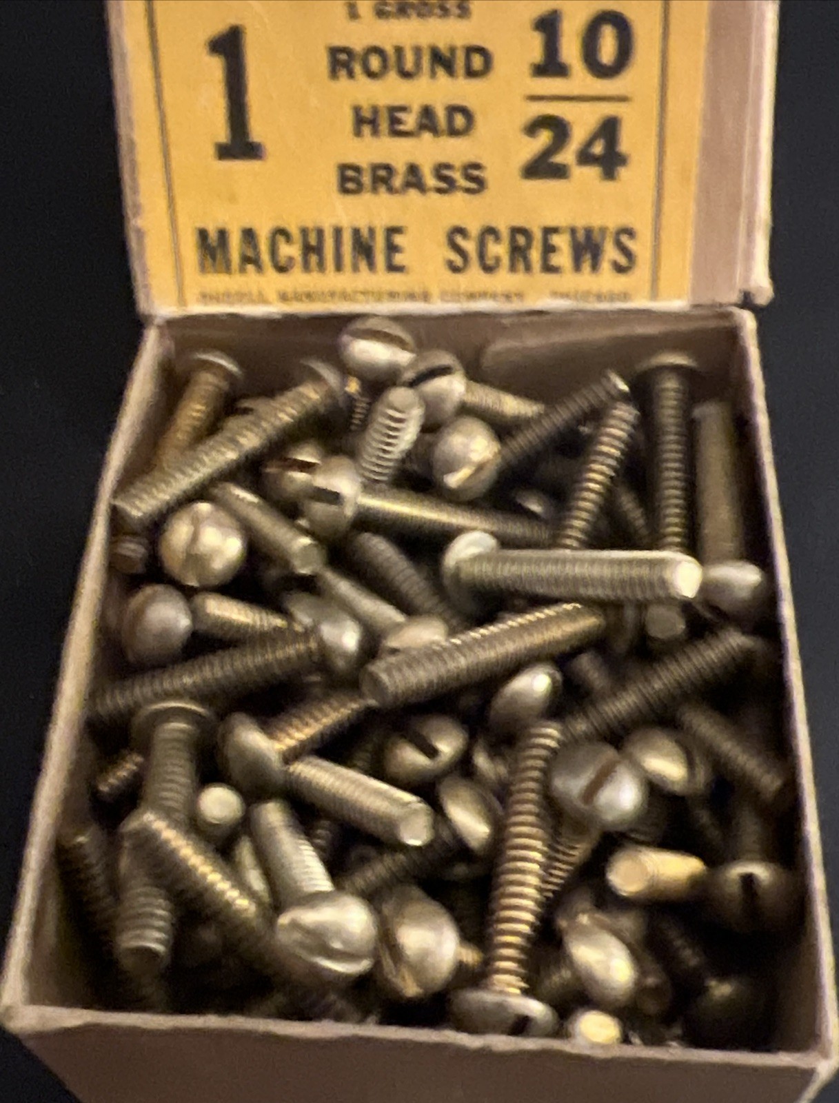 1960s Full Box 144pc Of Pheoll 10-24 x 1″ Round Head Brass Machine Screws NOS