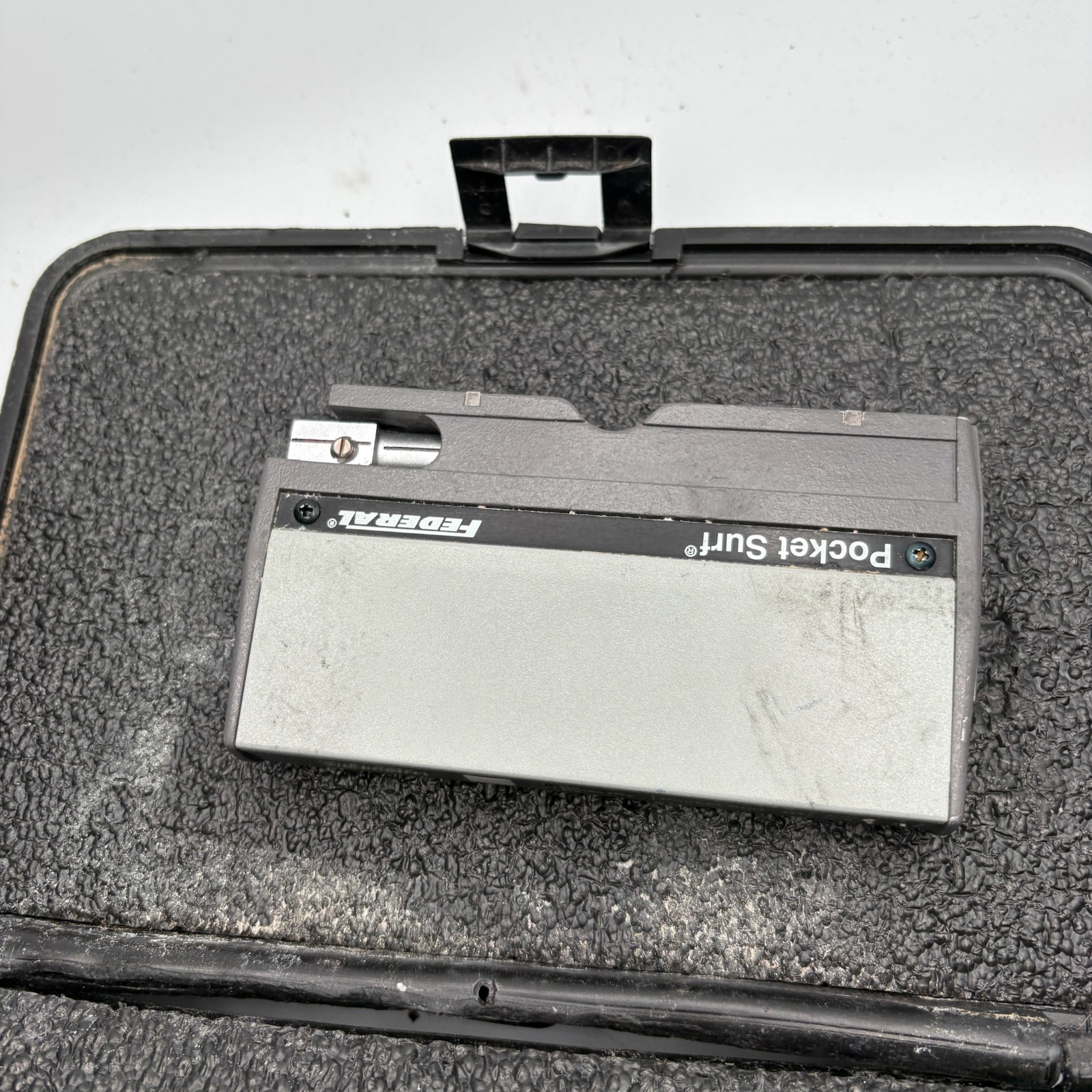 Mahr Federal Pocket Surf III Surface Roughness Gauge with Case