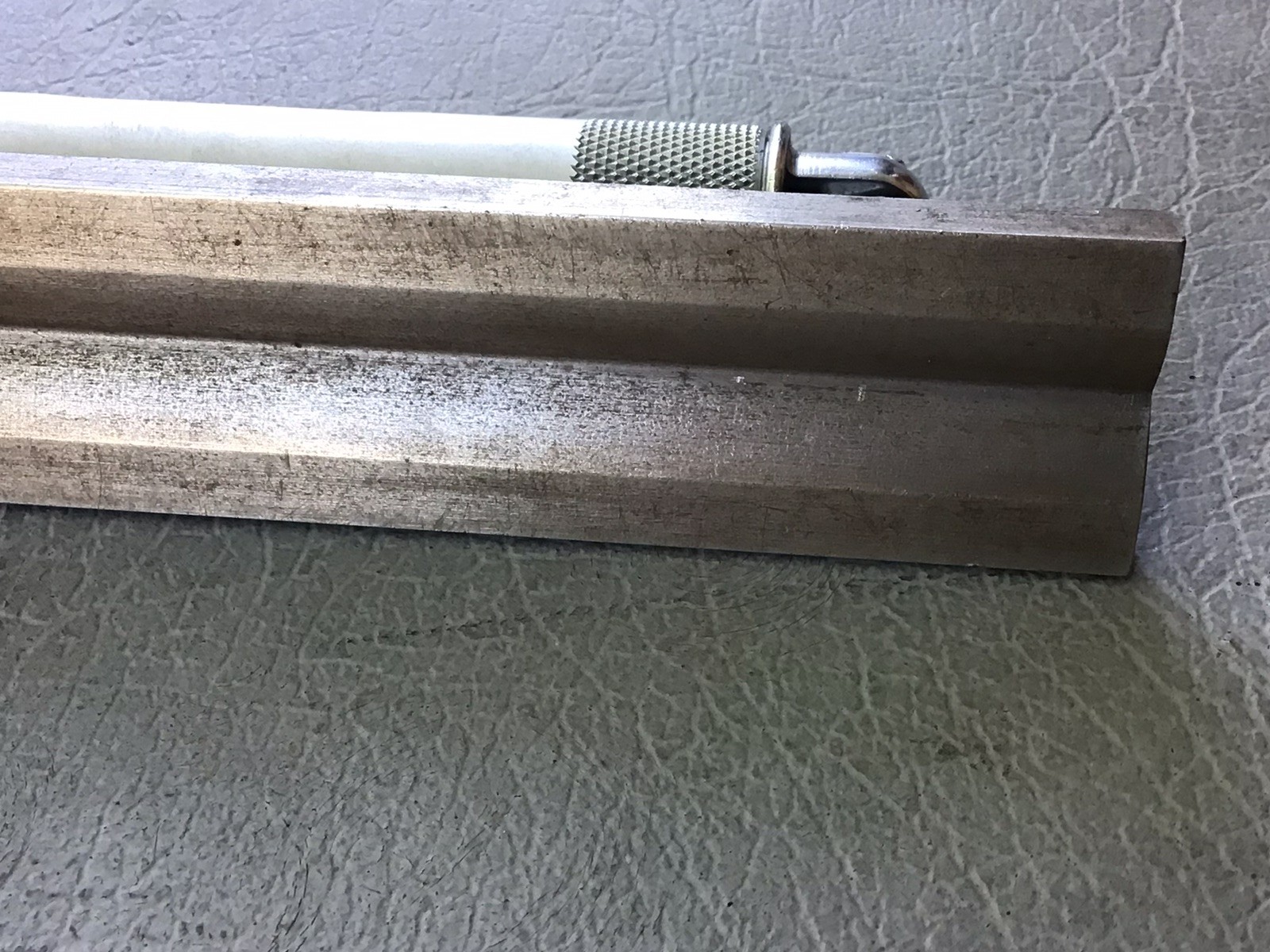 Starrett No. 98-6″ Precision Machinist 2-Way Level Made In USA Good Condition