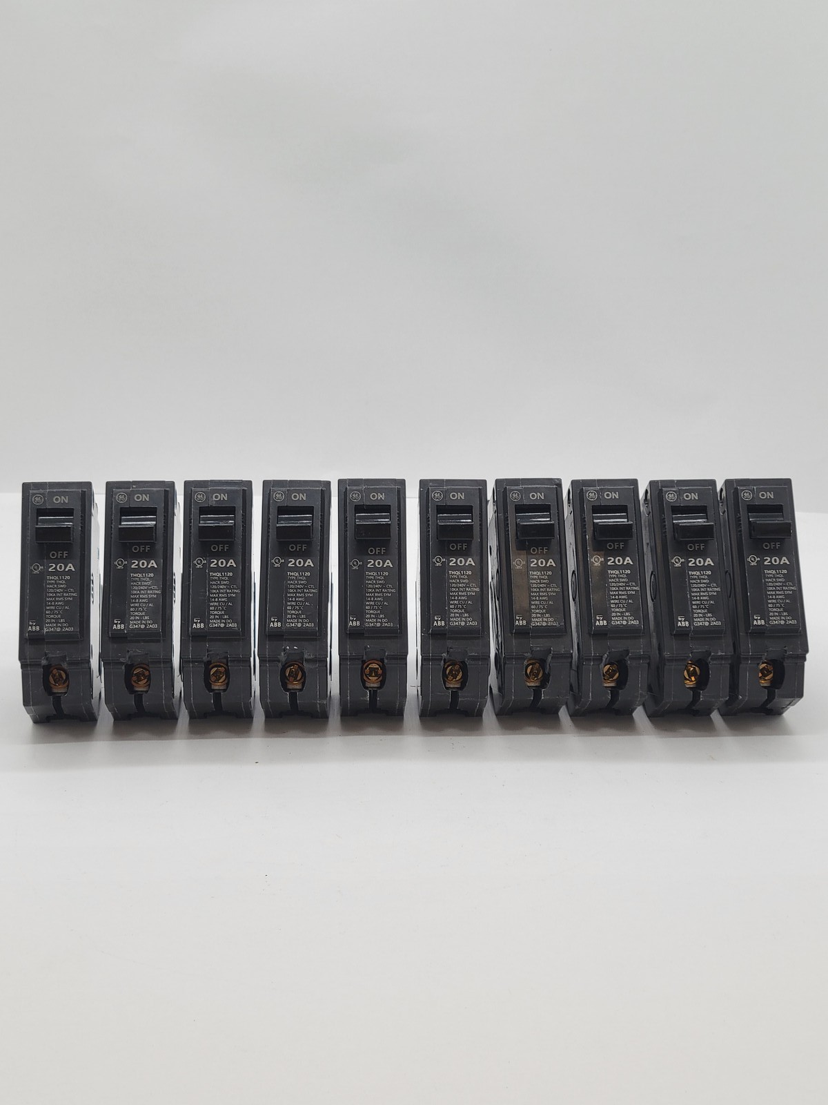 10PC General Electric THQL1120 Plug-In Circuit Breaker 20A 1P 120/240V THQL