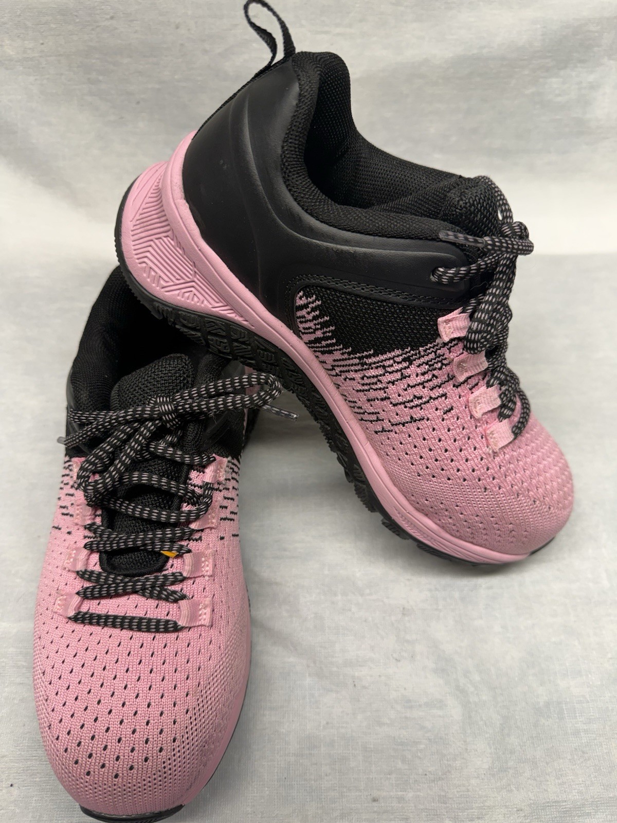 Thorogood Women’s Pink/Black Lace Up Safety Shoes Composite Toe Size 6.5 Wide