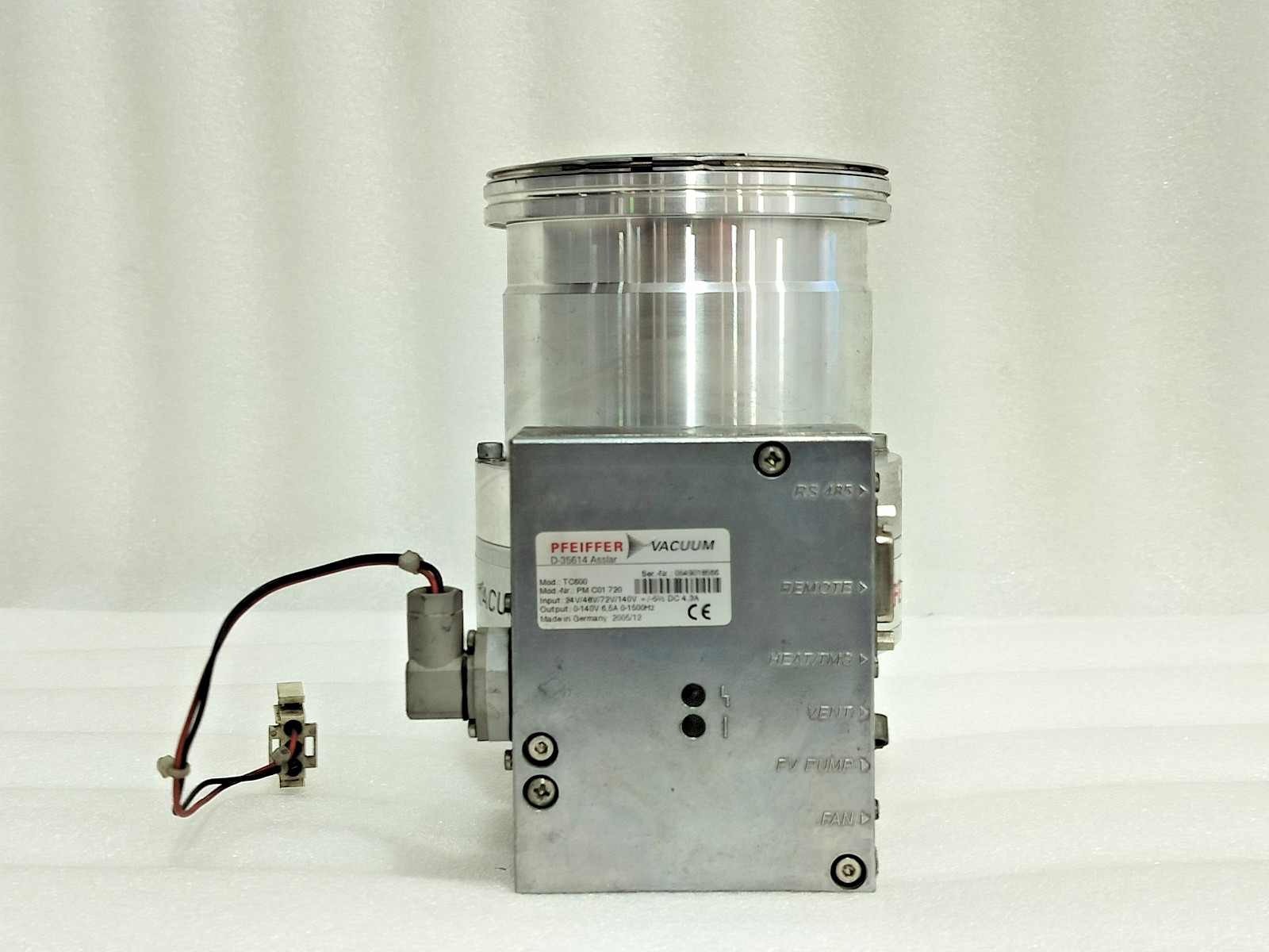 Pfeiffer Vacuum Turbo Pump TMH 261 With TC600 Controller PM P02 820 H