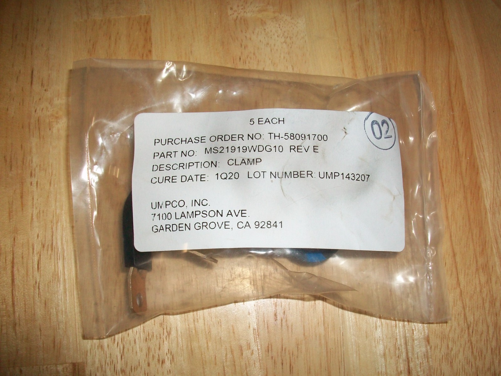 umpco ms21919wdg10 (P) Wire, clamp bag of 5,1/2″ vinyl coated strap for 5/8″ siz