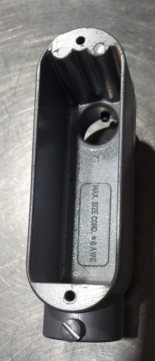 3/4″ LB CONDUIT OUTLET BODY ONLY – E30640. VOL. 7.2 CU IN