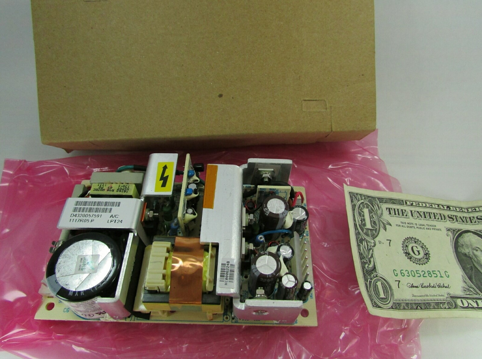 New Artesyn 40W Switching Power Supplies 85 – 264 VAC In, 5 12 -5 VDC Out LPT24