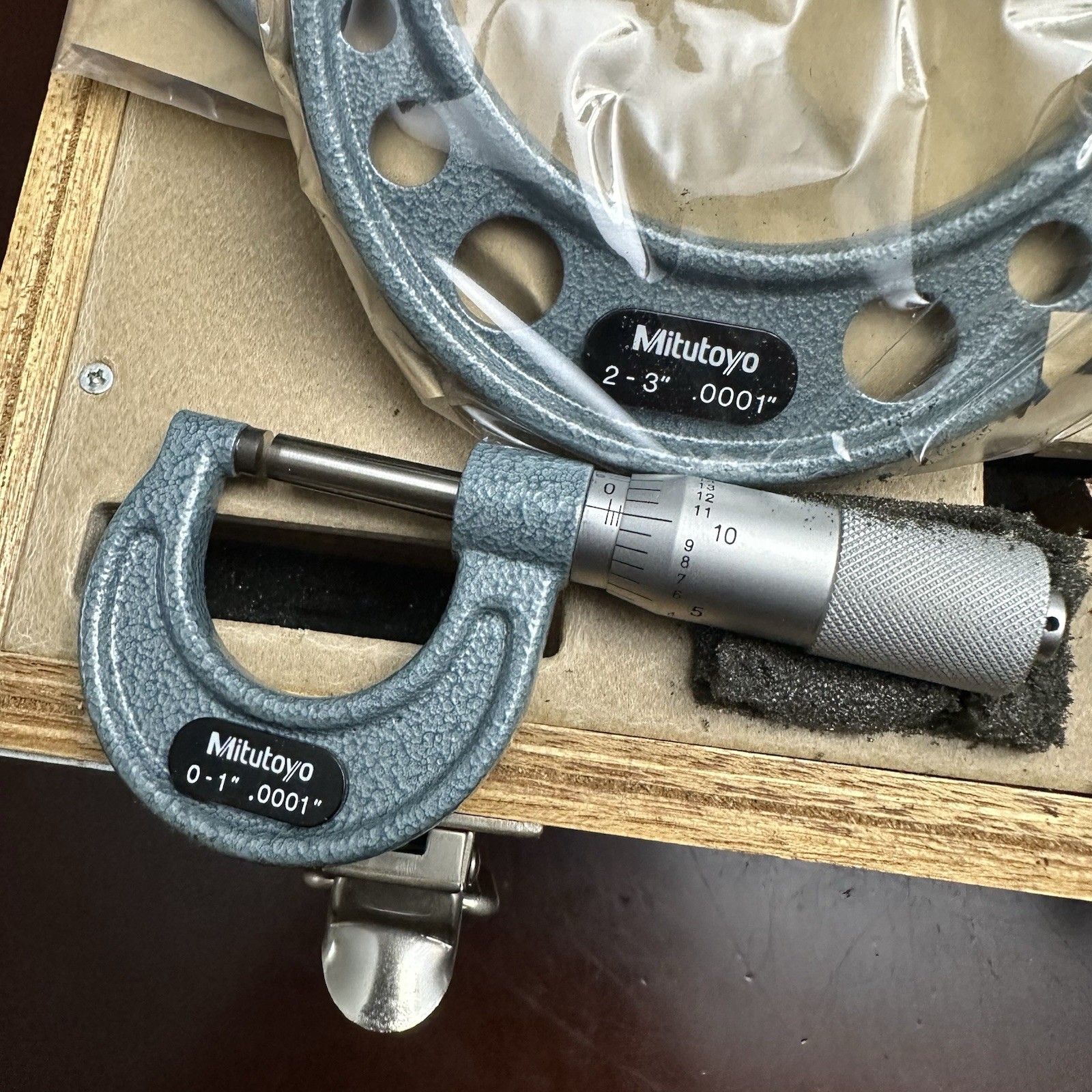 Mitutoyo 0-6″ 103 Series Micrometer Set 103-933 wooden case Precision Machine
